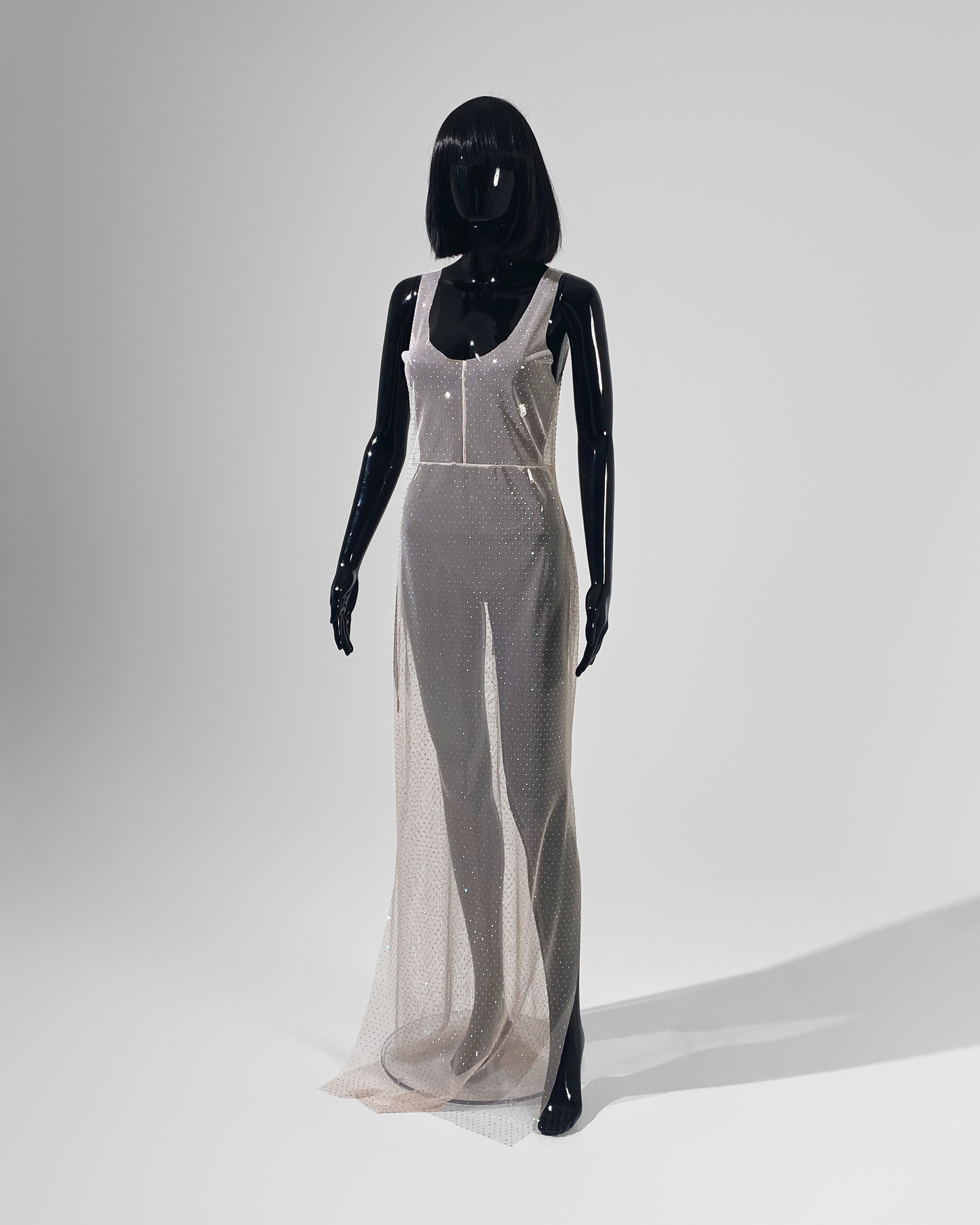 Платье прозрачное со стразами с разрезом 500 руб/час Размер S,M | Залоговая стоимость - 3000 руб 