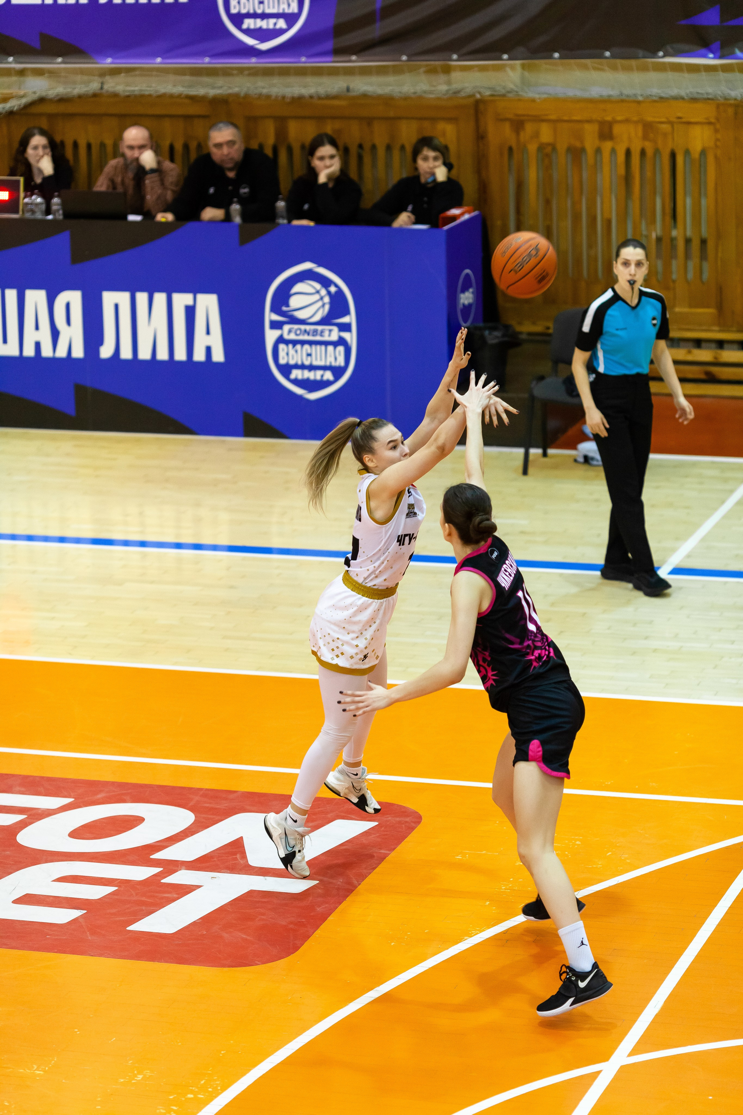 ЧГУ-Атланта — Ростов-ЮФУ / 1 игра. Фотография