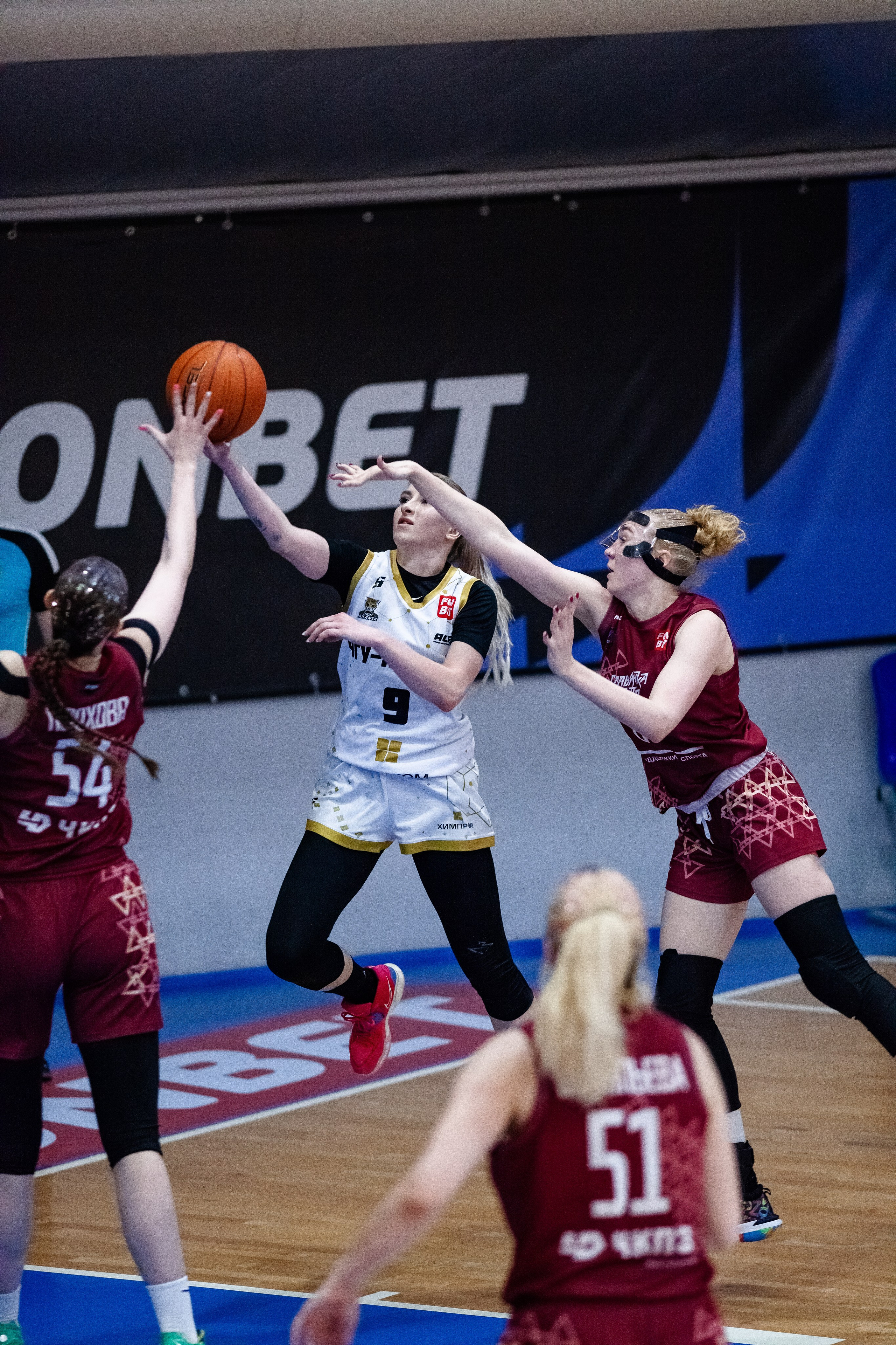 ЧГУ-Атланта — Славянка. Фотография