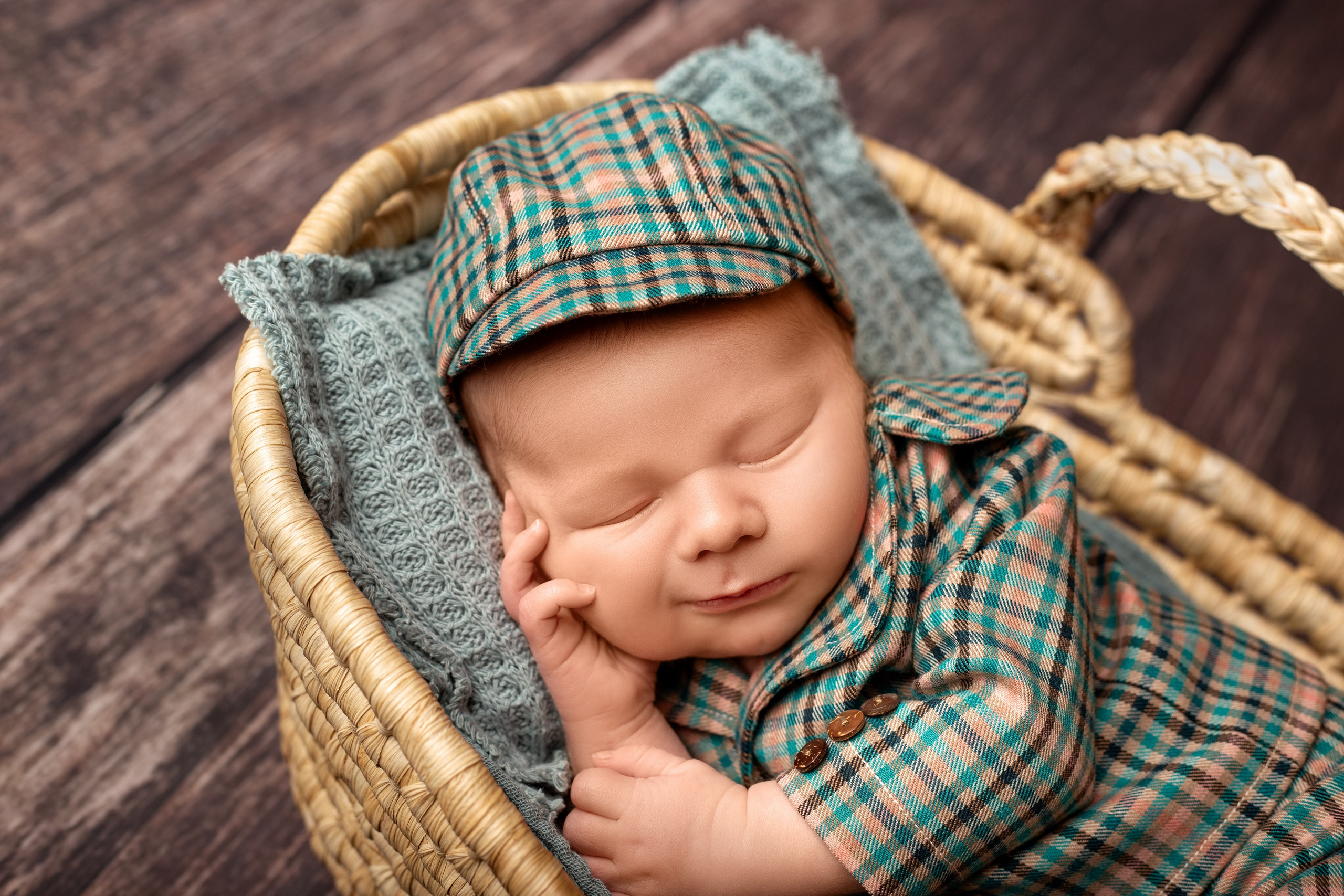 Только малыш. Фотограф новорожденных и детский фотограф в Радужном Васильева Елена