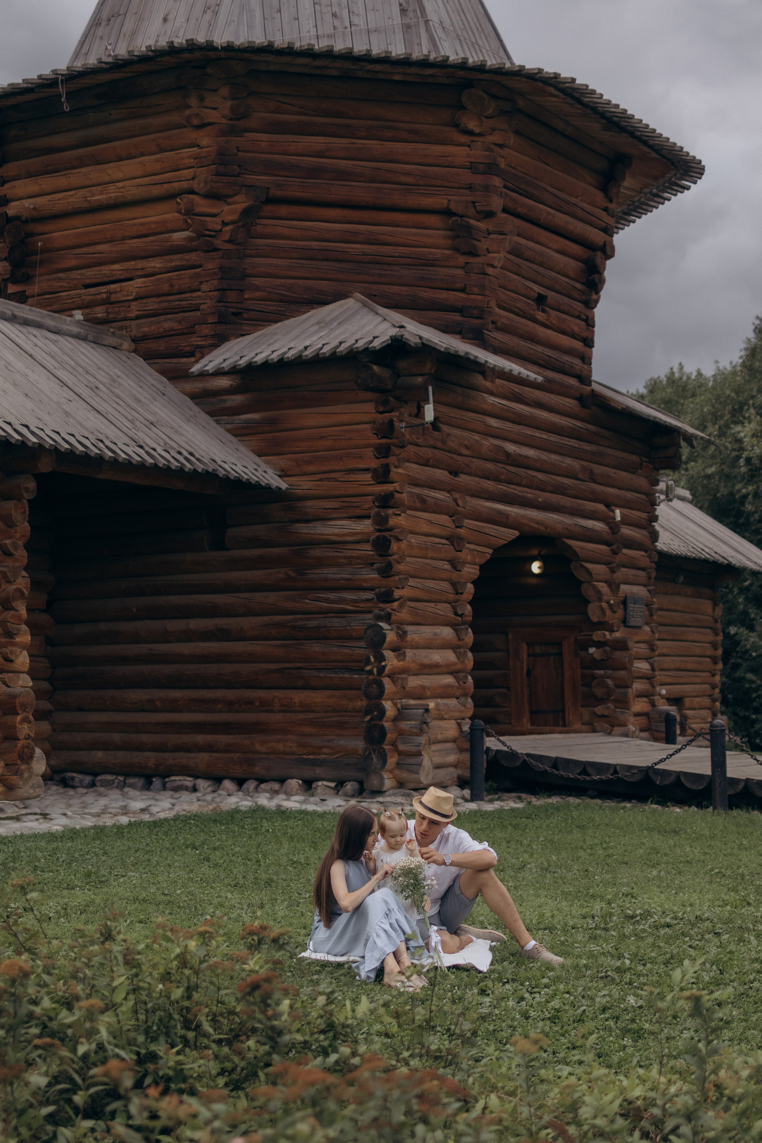 Роман, Мария и Алиса. Семейный фотограф Москва