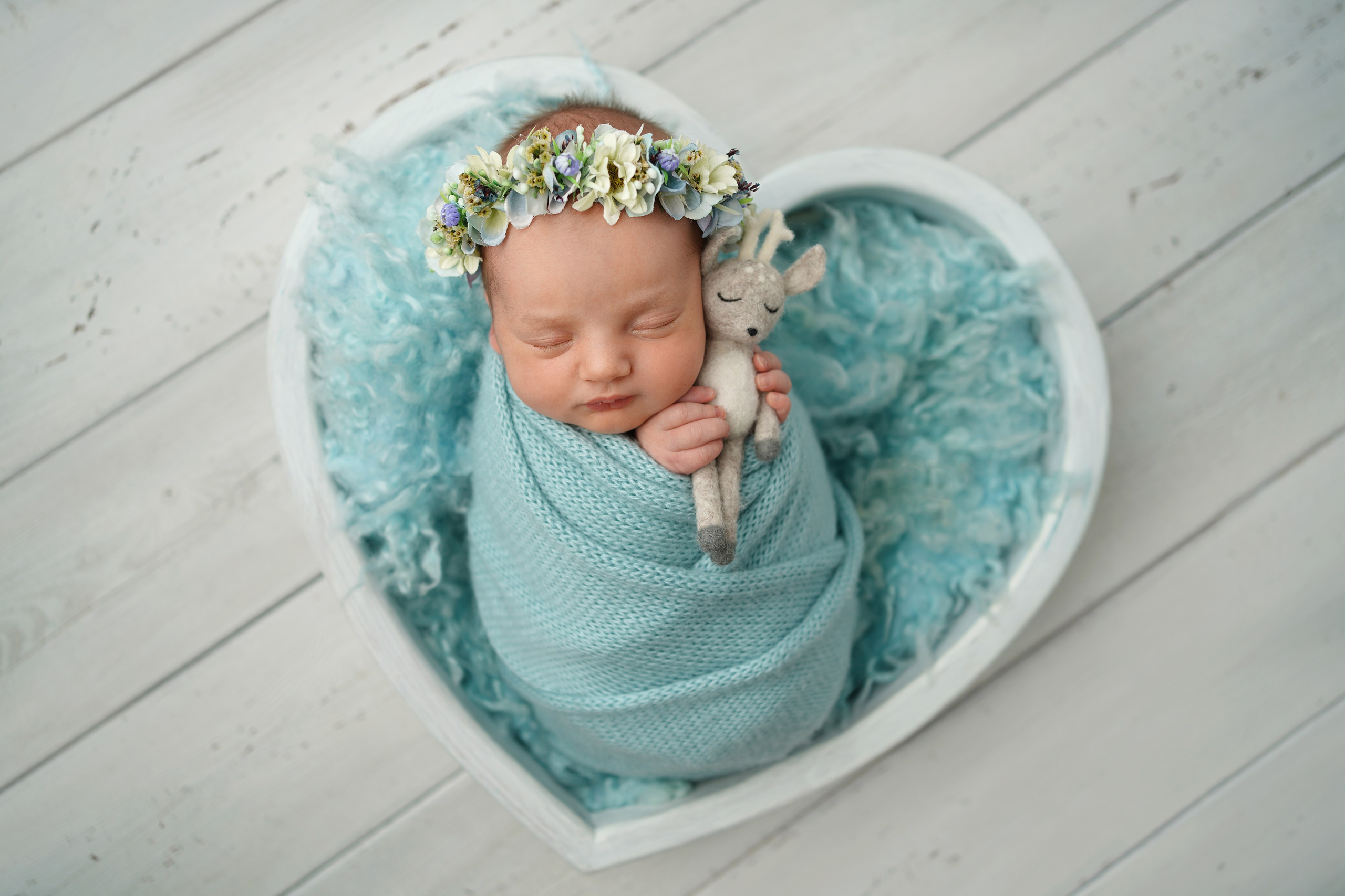 Кокон. Детский фотограф и фотограф новорожденных в Калининград Оксана Иваний