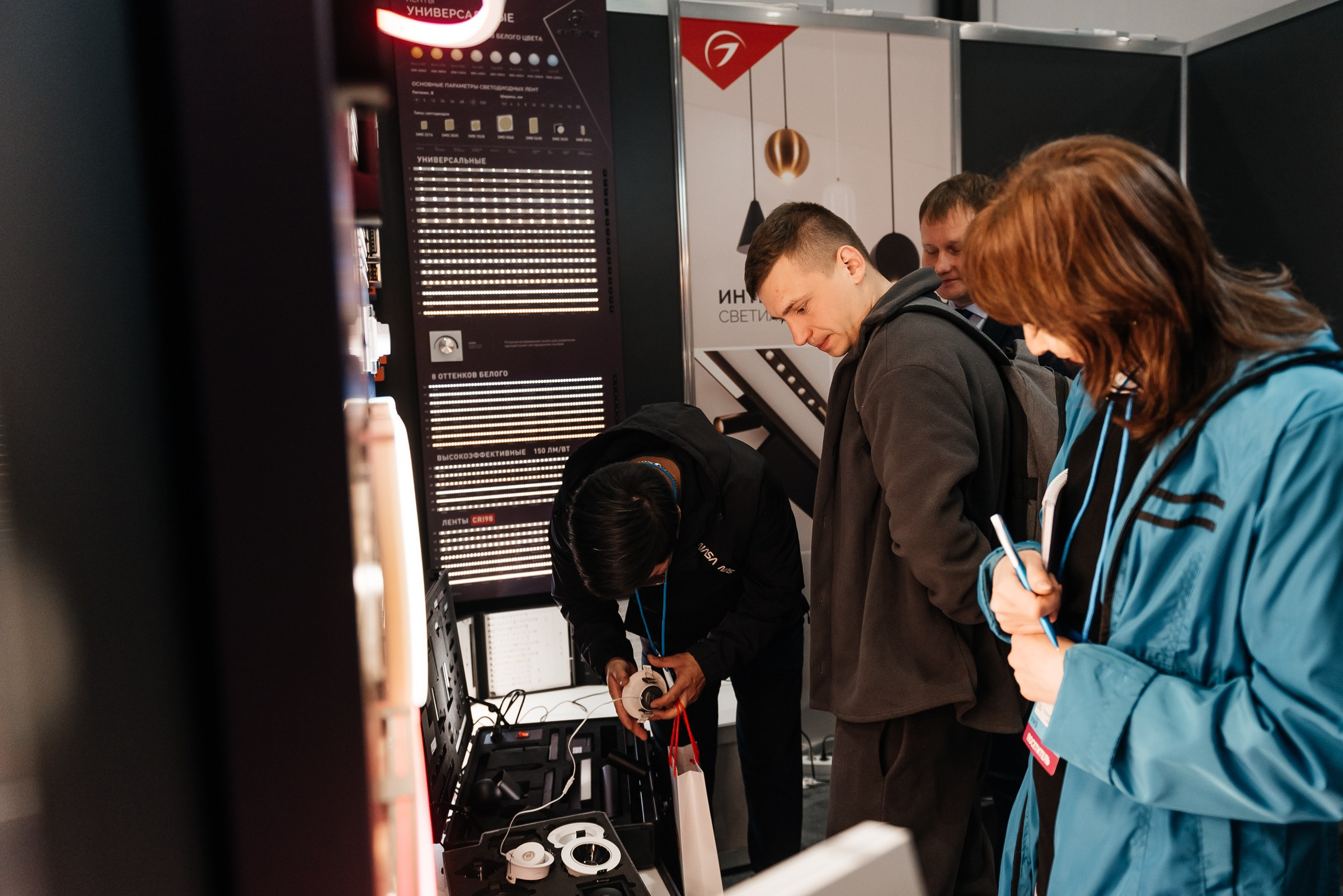 Репортажная съёмка на форуме ЭТМ. Свадебный фотограф в Санкт-Петербурге Венера Ахметова