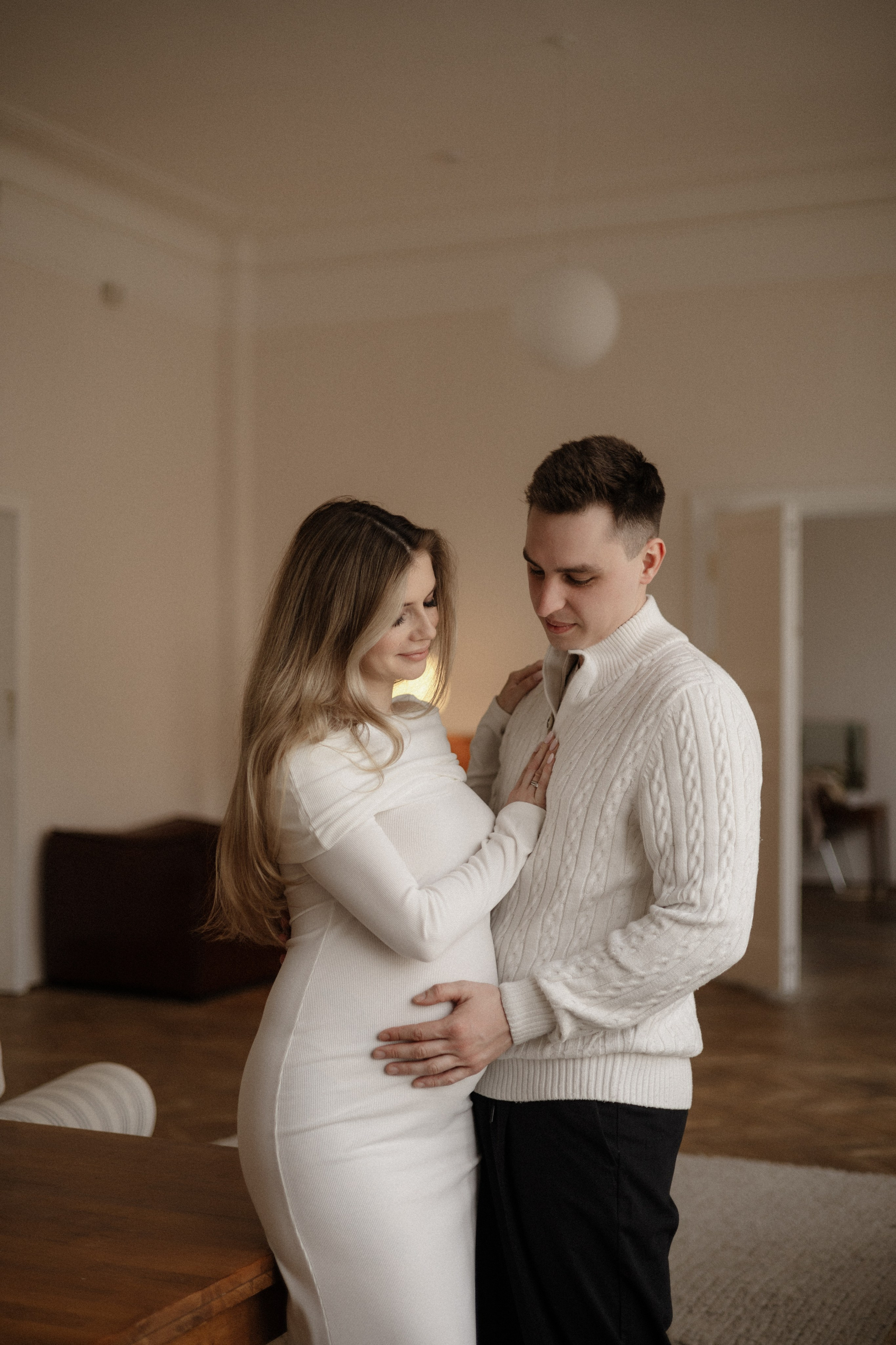 Беременная фотосессия в студии. Свадебный и портретный фотограф в Москве Анастасия Масюк