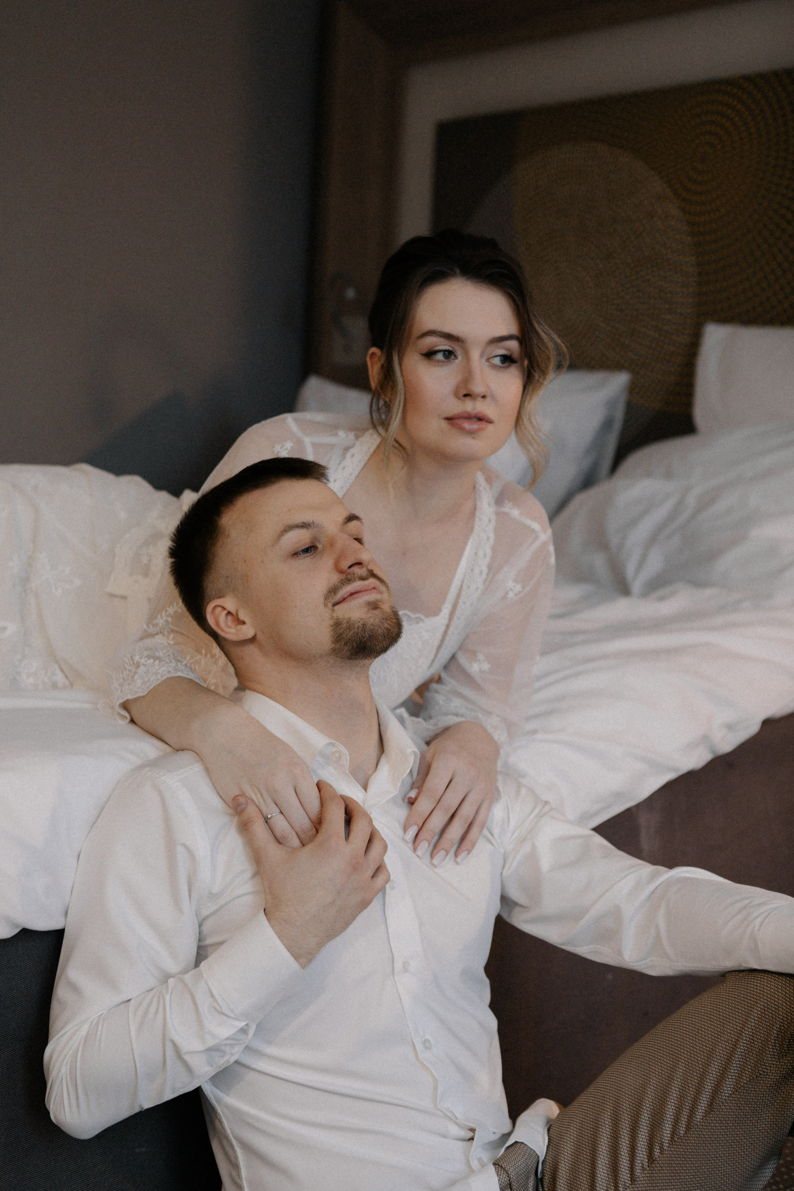 Ксюша и Илья. Утро в отеле роспись в Birds. Свадебный и портретный фотограф в Москве Анастасия Масюк