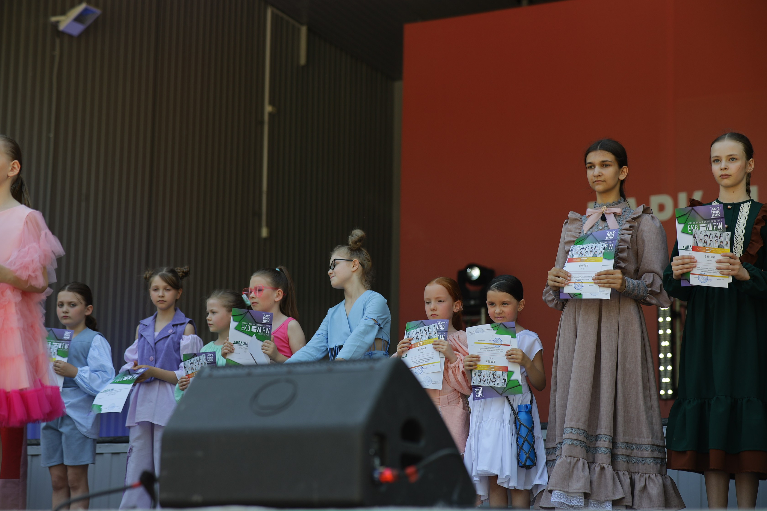 Модный показ 2023. Фотограф в Екатеринбурге Олег Алексеев. Фотосессия в Екатеринбурге