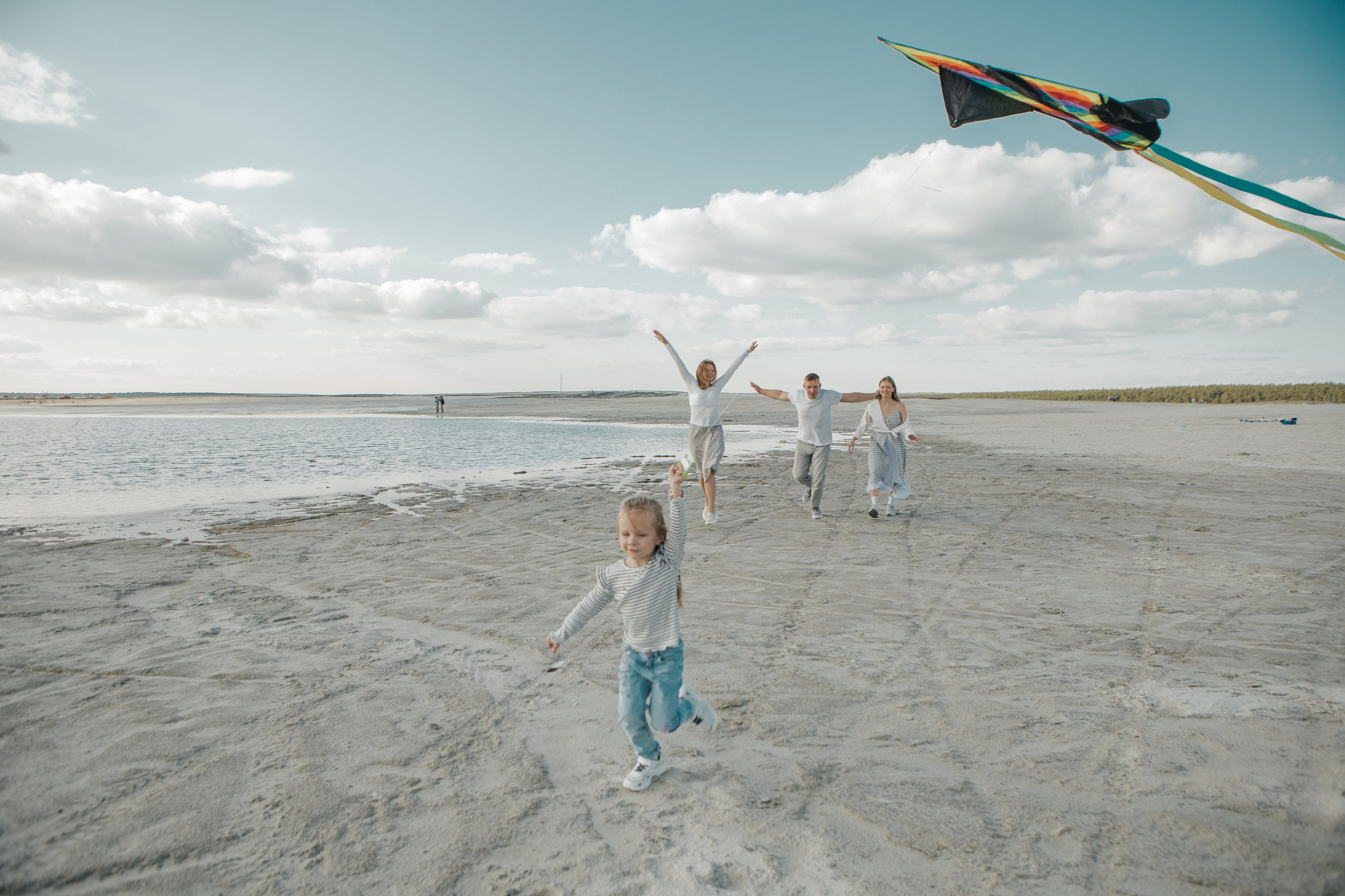 Семейная фотосессия в песках. Свадебный и семейный фотограф Ибрагимова Мария из Екатеринбурга