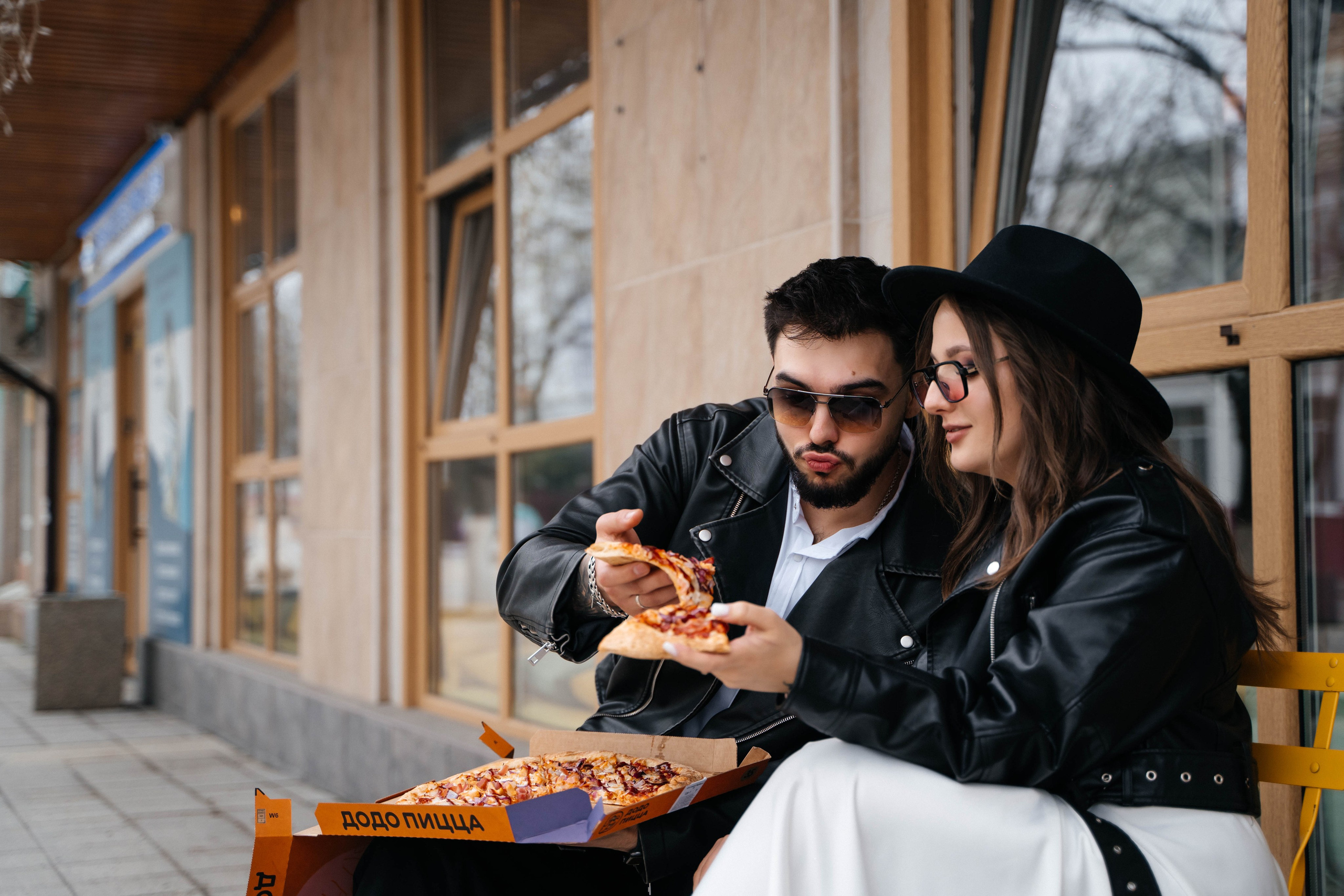 Никита и Лика — дождь, гранж, любовь. Свадебный и семейный фотограф
