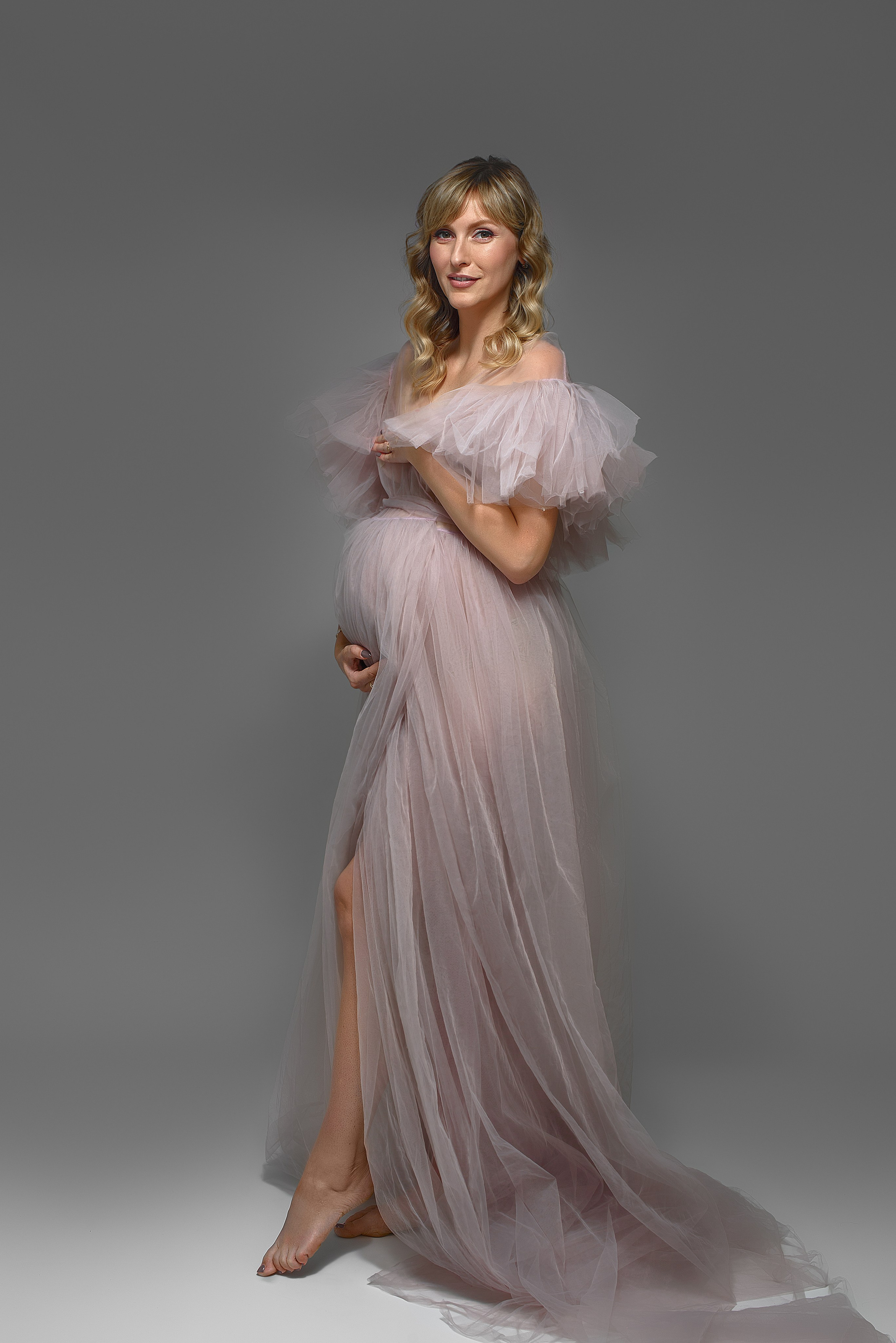 Стильная фотосессия беременности. Фотограф беременности и новорожденных в Рязани