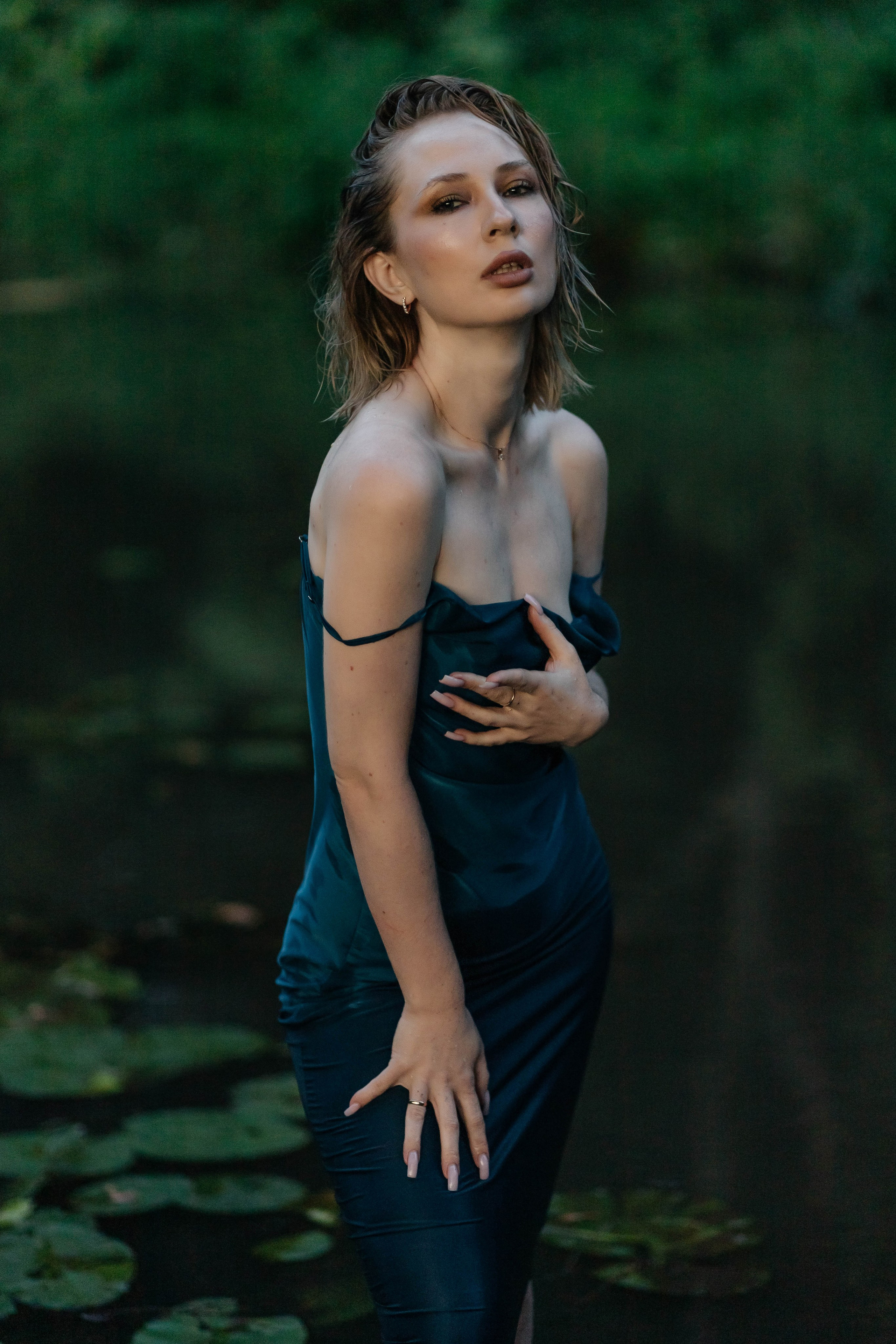 Александра фотосессия на природе. Женский фотограф в Оренбурге Ирина Заводчикова