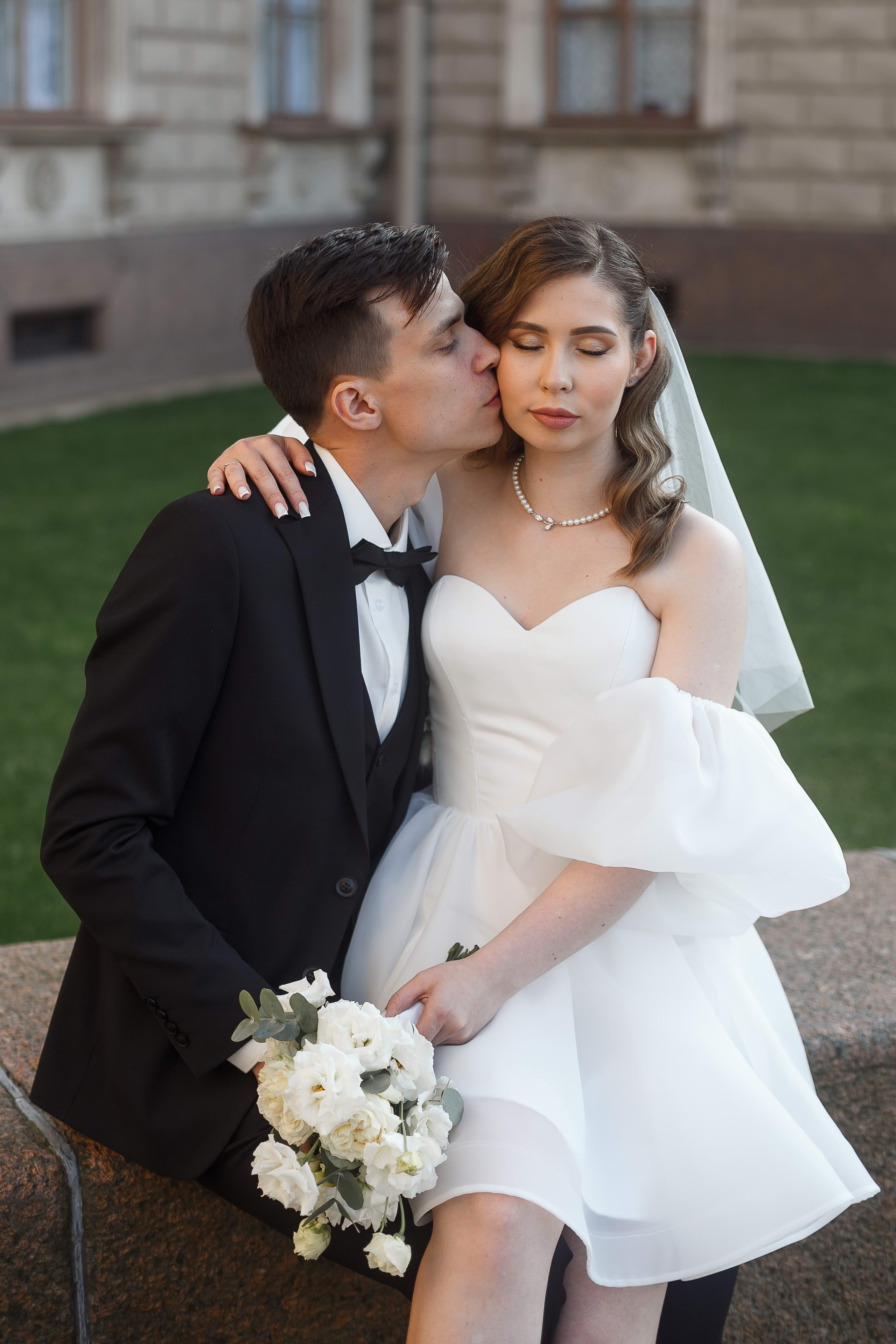 Свадебный альбом. Свадебный фотограф Игорь Брундасов 8PHOTO на свадьбу венчание загс СПб