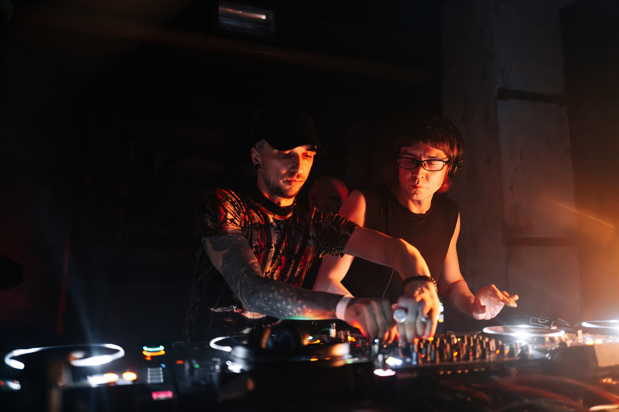 SHIFT, SUBSPACE. @tomrus: Рустам Шагиморданов — фотограф