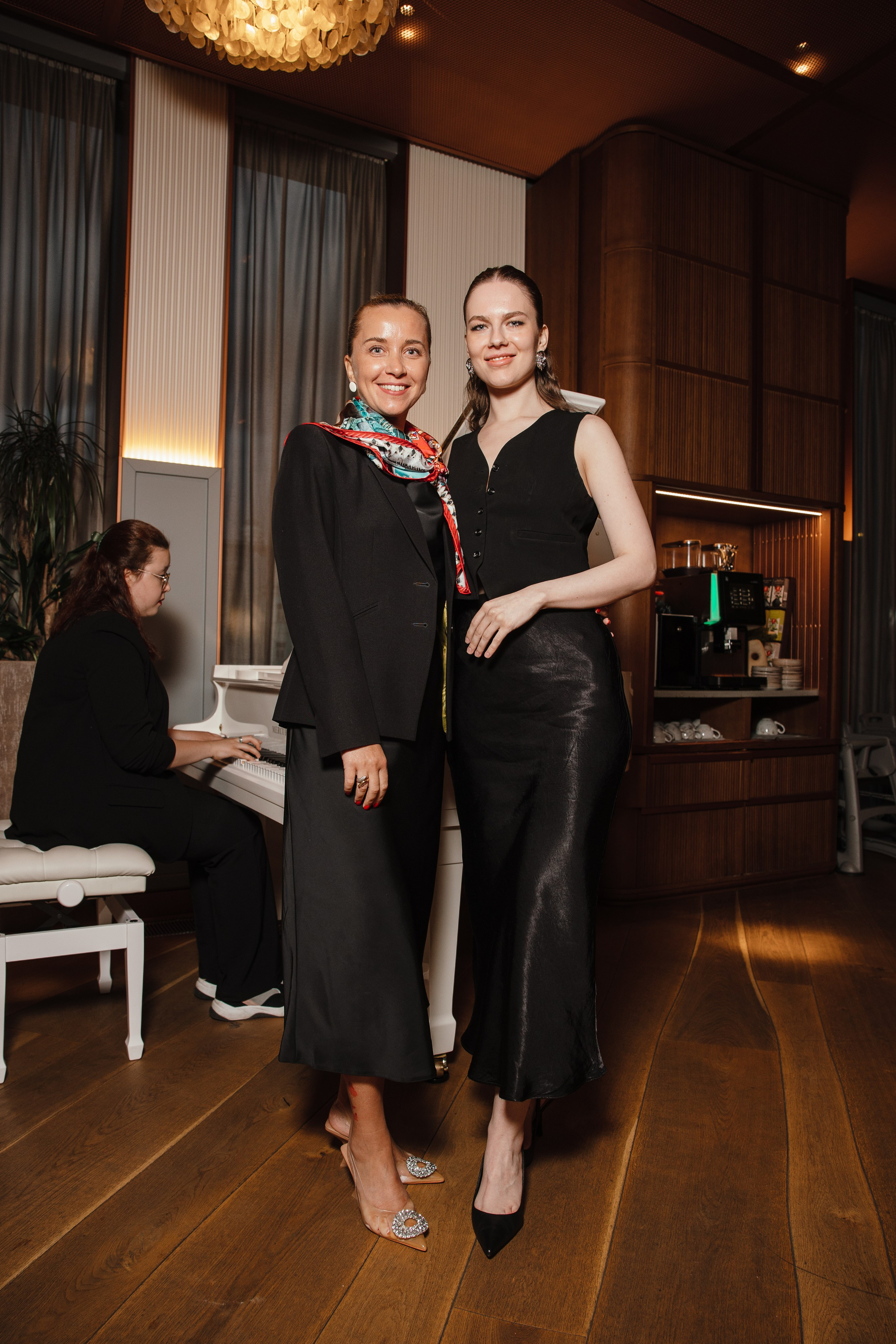 Презентация Russian Fashion Dom в ресторане Shagal. Контент фотограф в Москве и области Елена Кулакова