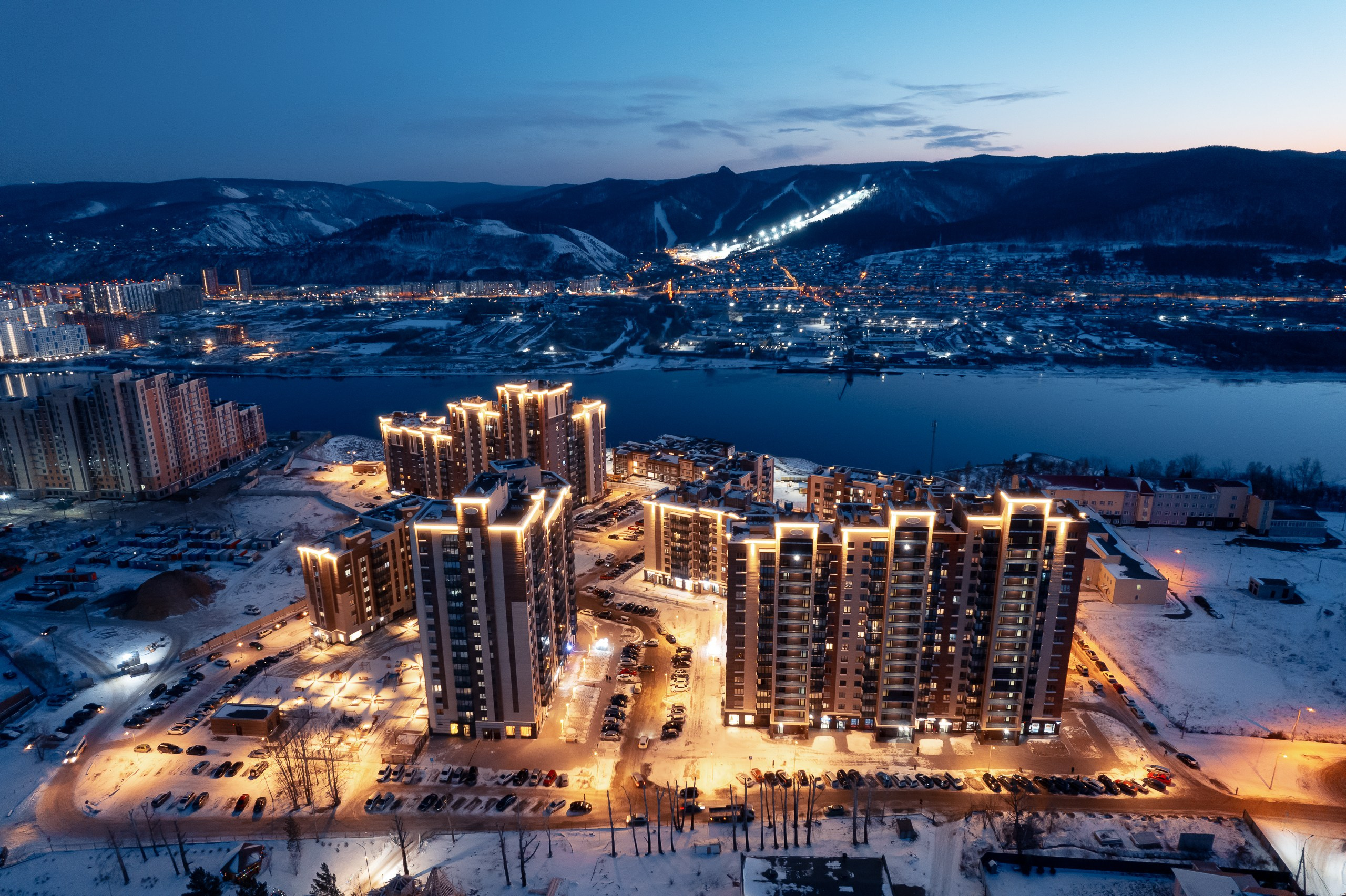 Сити-район «Академгородок». Репортажный фотограф Красноярск Алекс Чампакхам