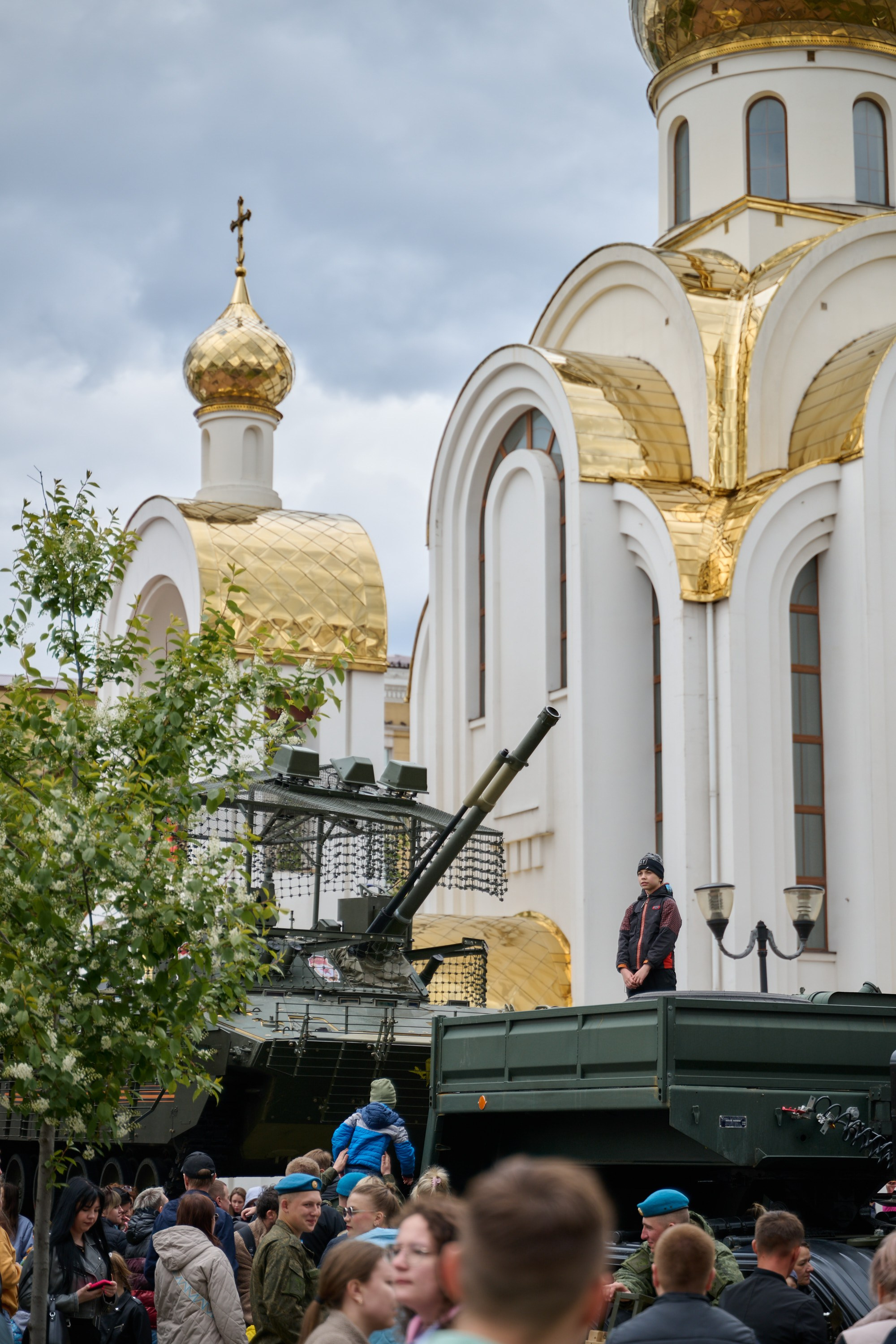 Празднование 9 мая в Иваново. Фотограф в Иваново: Каталожная съемка одежды и постельного белья, Wildberries