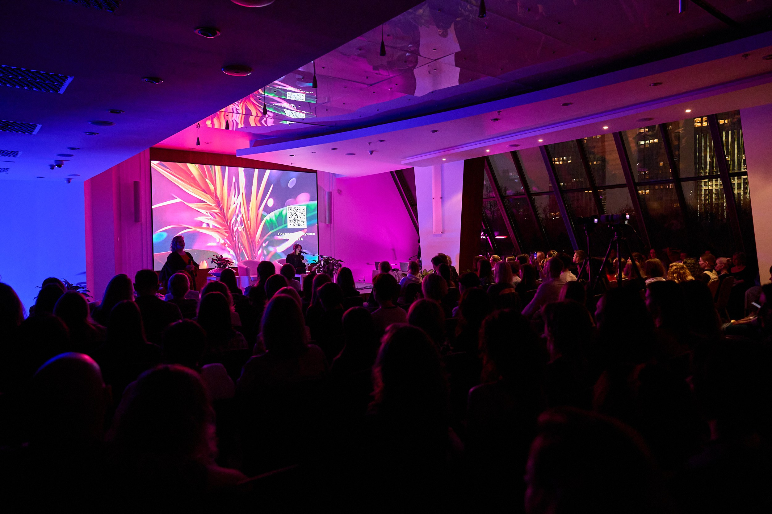 Репортаж. Фотограф Оля Мороз Москва портретный фотограф нейрофотосессия