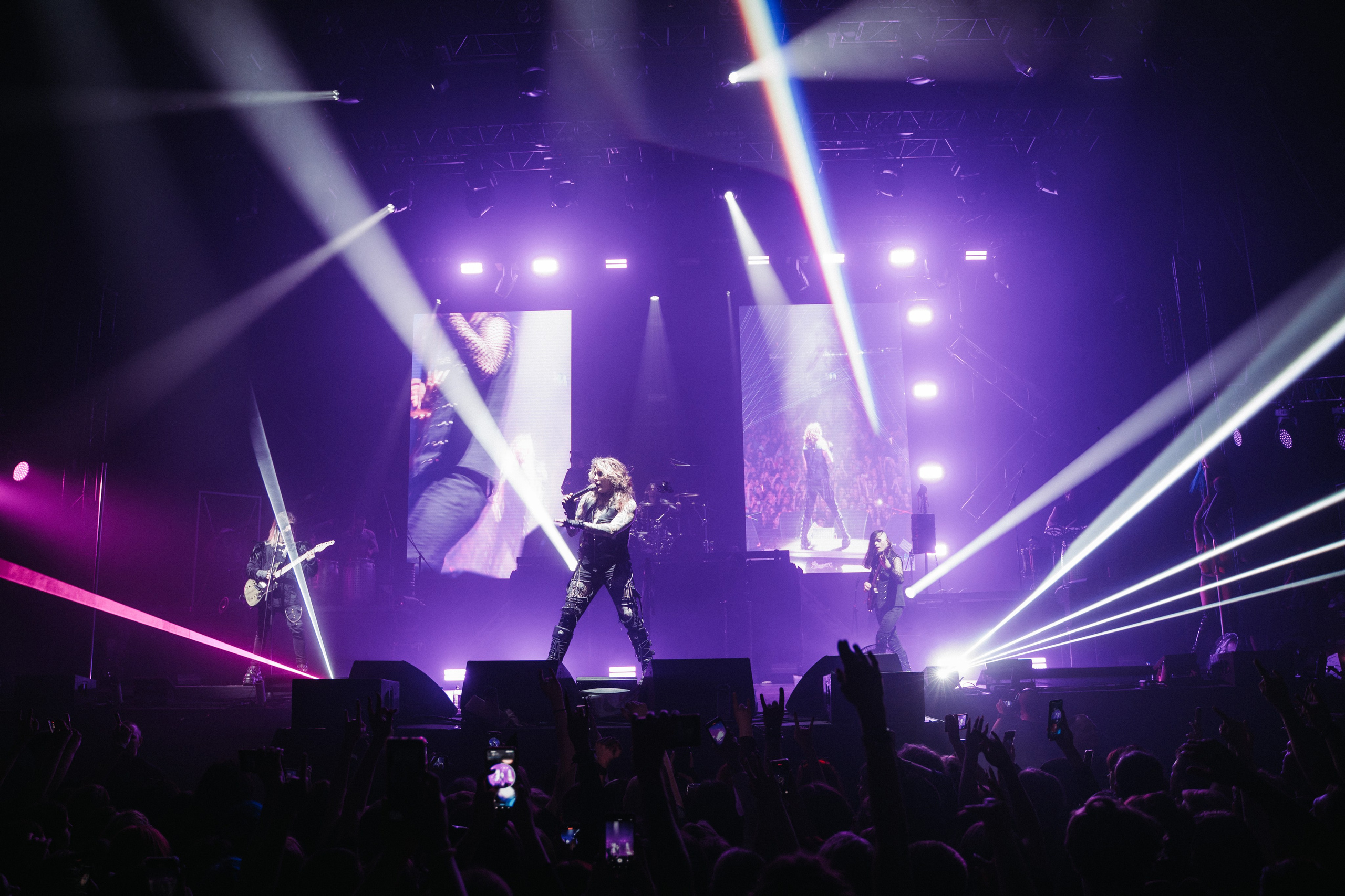 NEVERLOVE. Игорь Богатов — фотограф