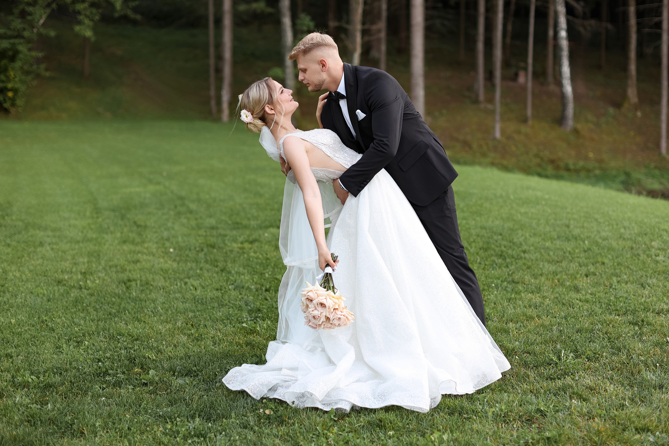 Женя и Катя. Свадебные фотограф и видеограф в Минске Голдосовы Марина и Вадим