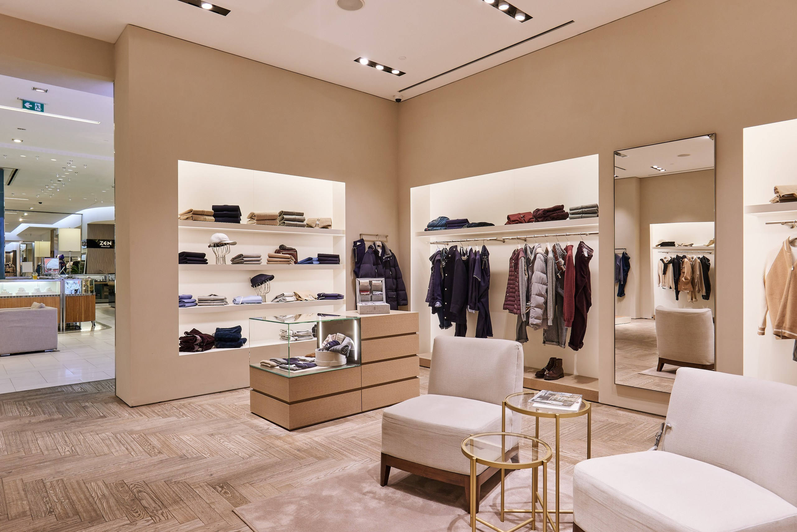 Интерьер. Fashion and advertising photographer