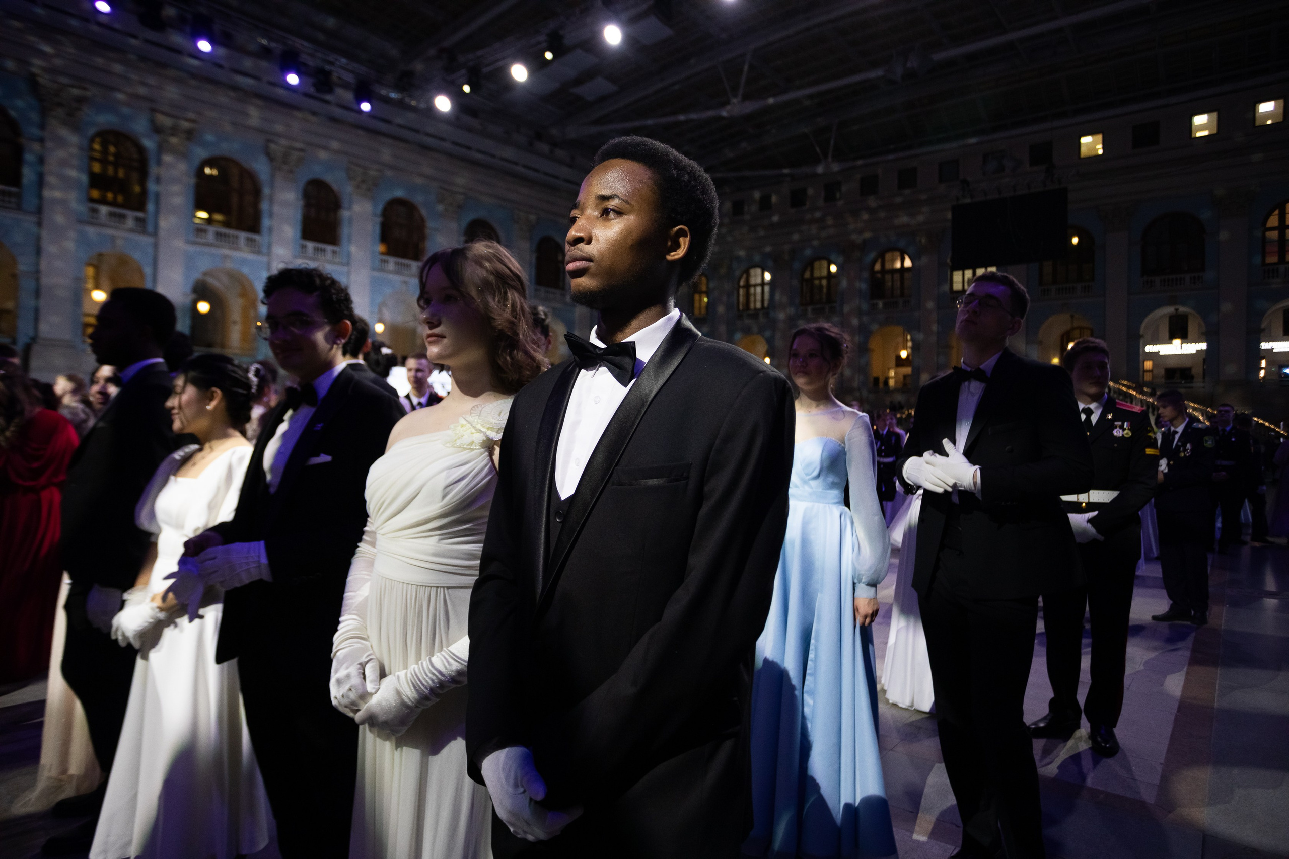 Кадетский бал. VICTOR SAPOZHNIKOV