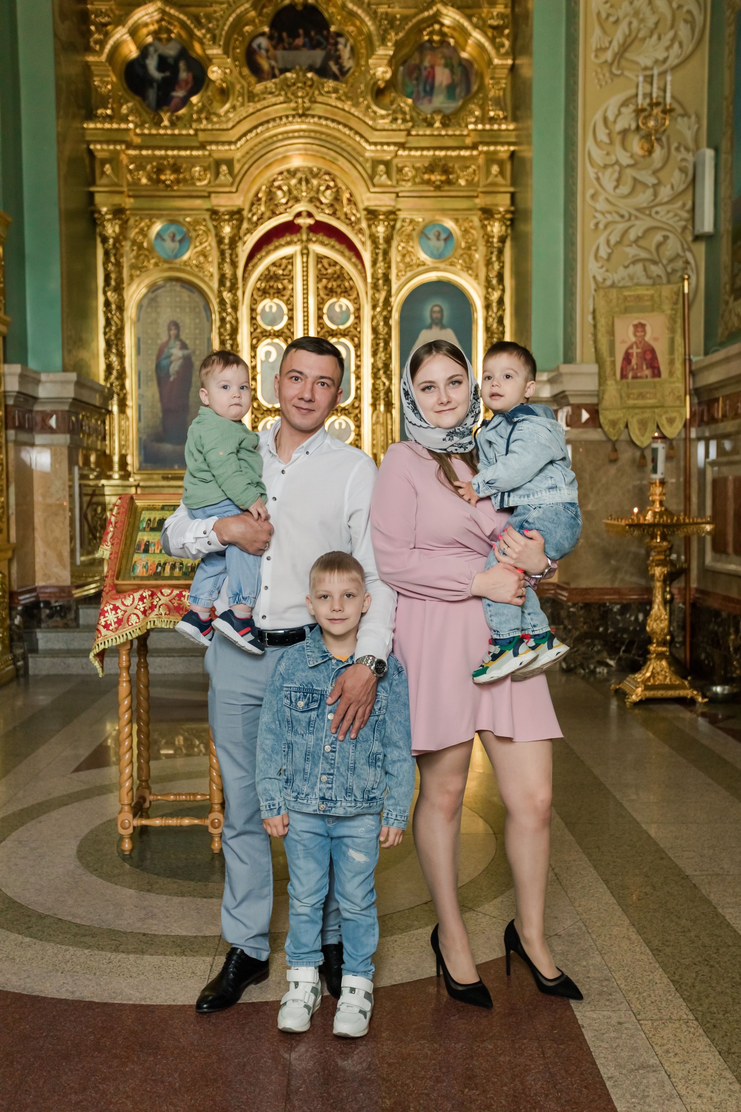 Крестины в церкви. Фотограф в Ставрополе Евгений Наглянцев