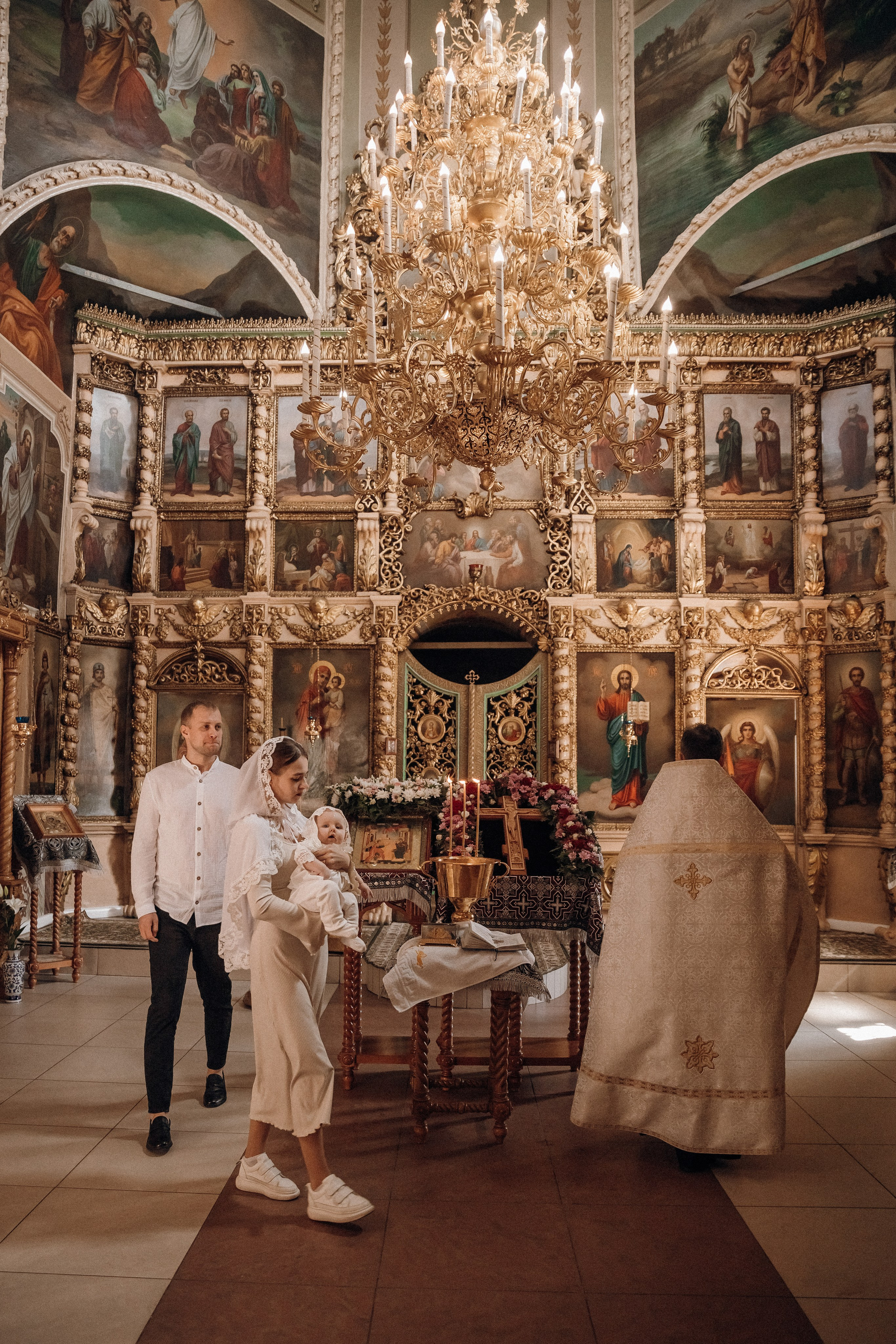 Алина и Дима крестят Миру. Семейный фотограф в Брянске Зурилина Екатерина