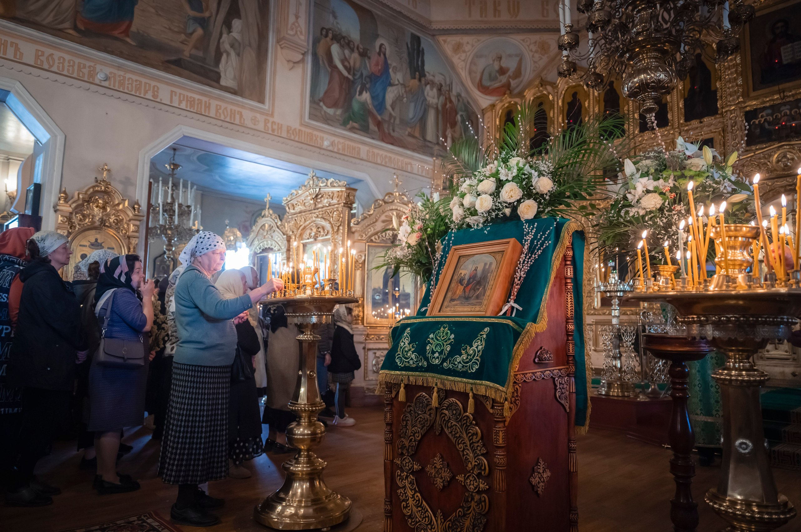 Богородский Храм. Всенощное бдение. Освящение верб. Антон и Татьяна Денисенко — В храме