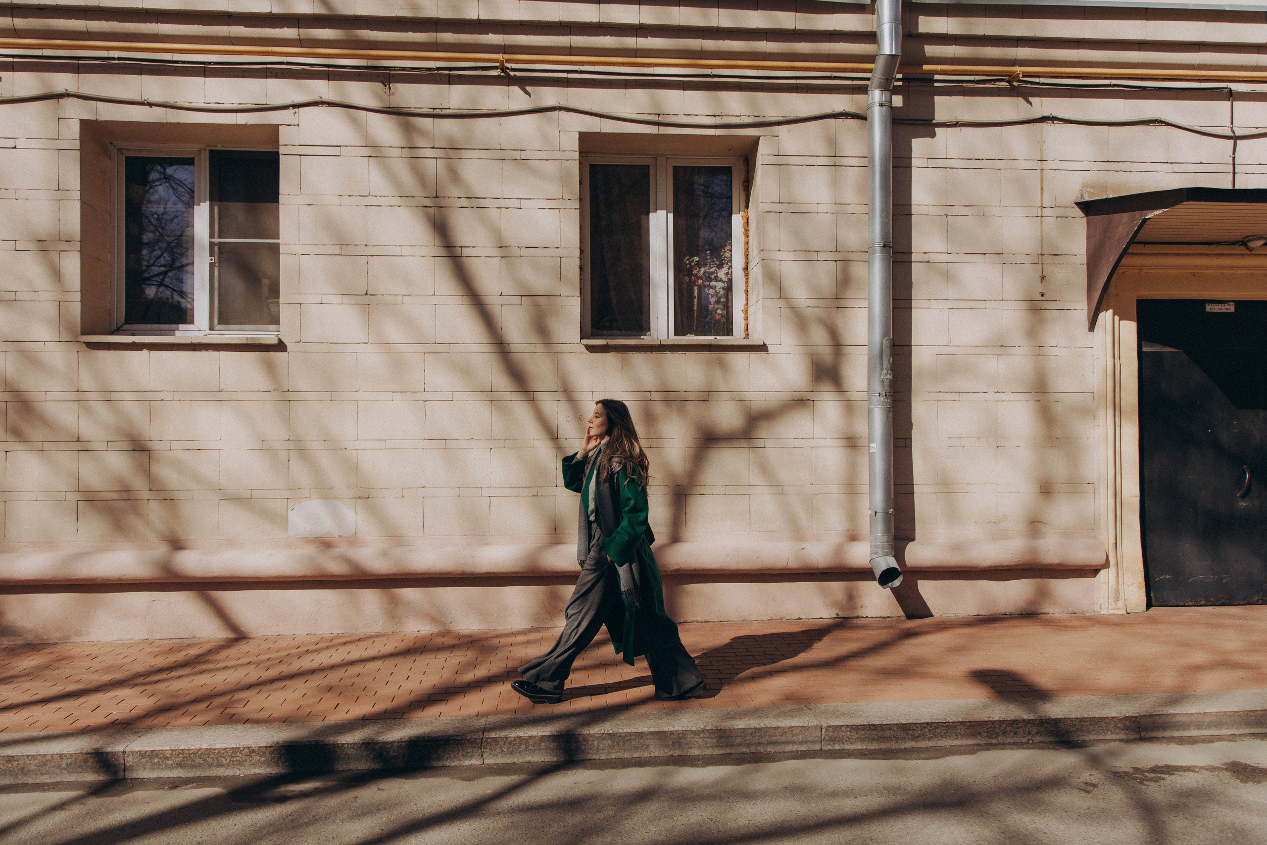 Мария прогулка в центре. Фотограф lifestylе в Москве Пшеничная Анастасия