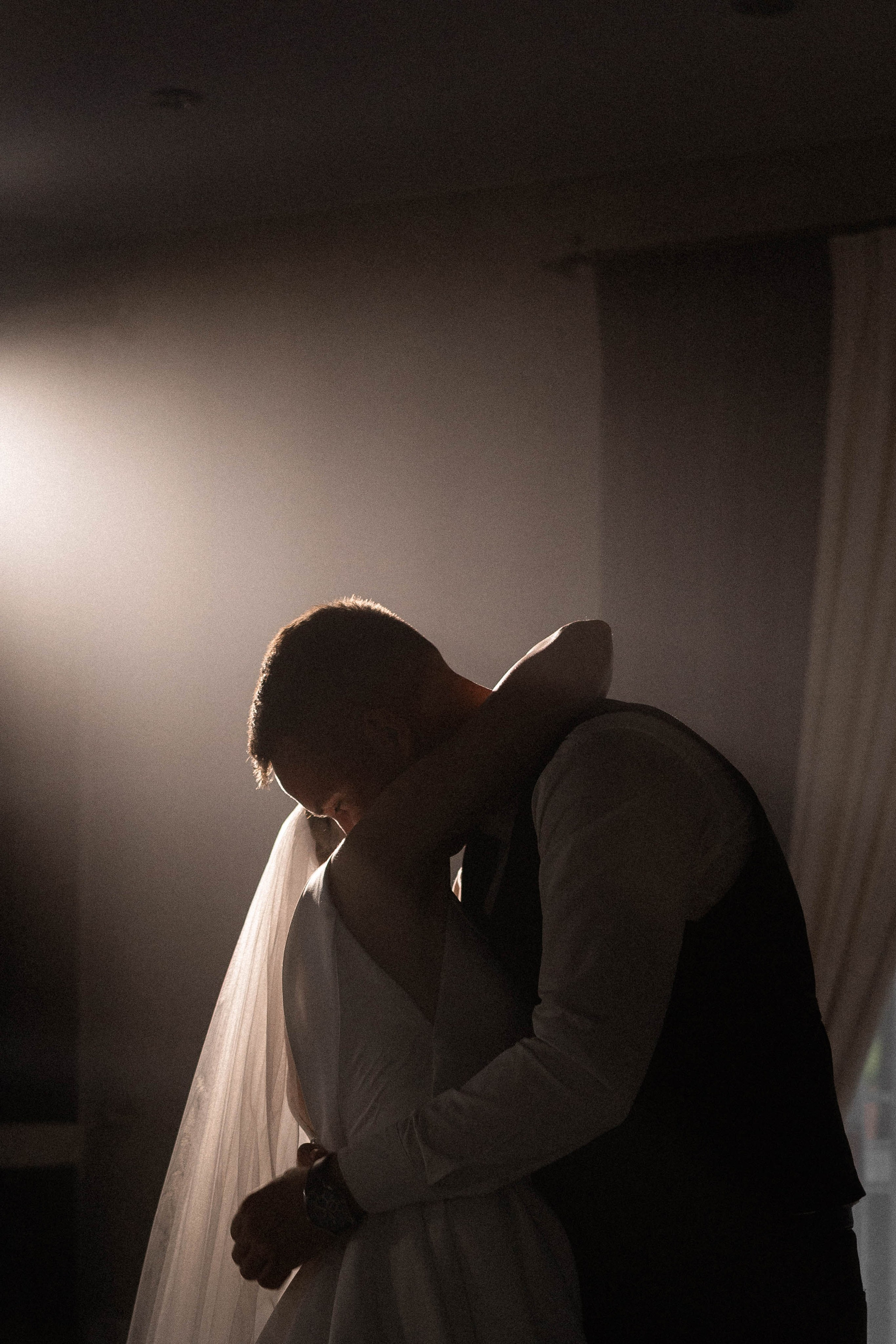 Крепкие объятия. Свадебный и портретный фотограф Соломко Диана