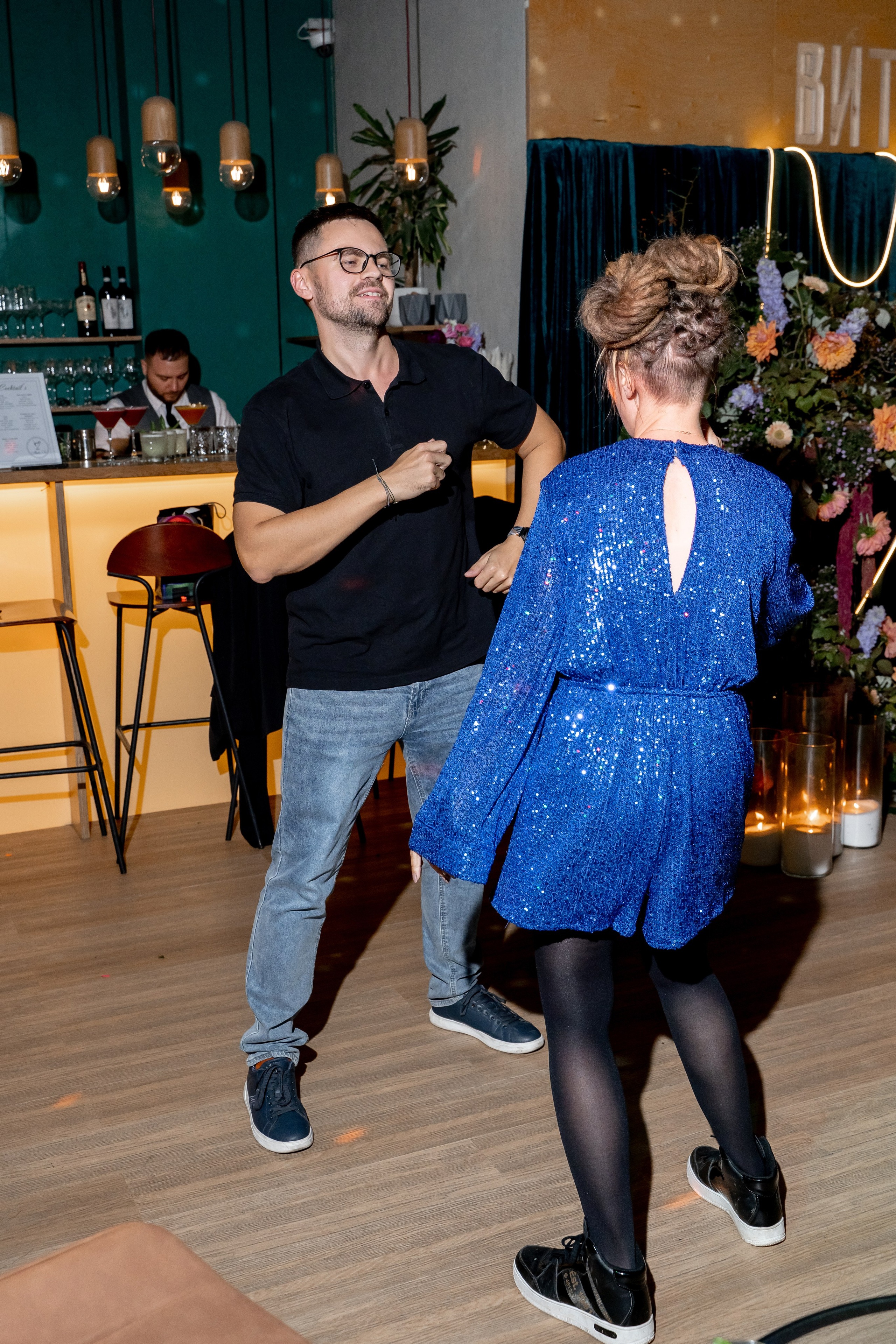 Репортаж мероприятия, репортажная съемка в Москве и Московской области, фотограф на мероприятие, фотосъемка юбилея, репортаж свадьбы, event, фотосессия на фотозоне, фотограф на юбилей, фотограф на день рождения, репортажный фотограф, съемка мероприятия, съемка на фотозоне, фотограф на корпоратив, фотограф на свадьбу, фотограф на детский праздник, фотограф на выпускной. Свадебный репортаж в лофте.