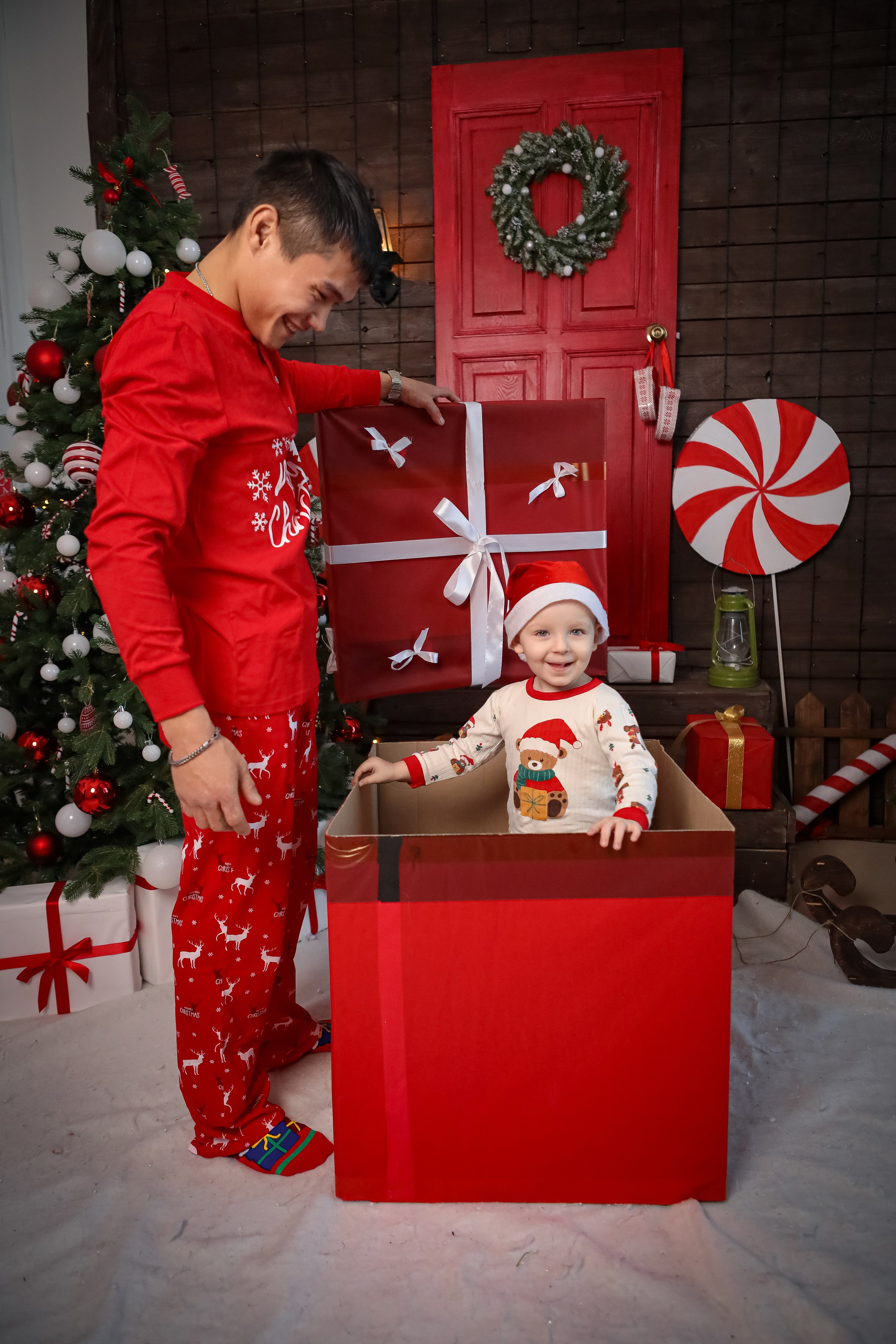 НОВОГОДНИЕ ФОТОСЕССИИ 2025-2026. Фотограф г. Хабаровск. Семейные и индивидуальные съёмки