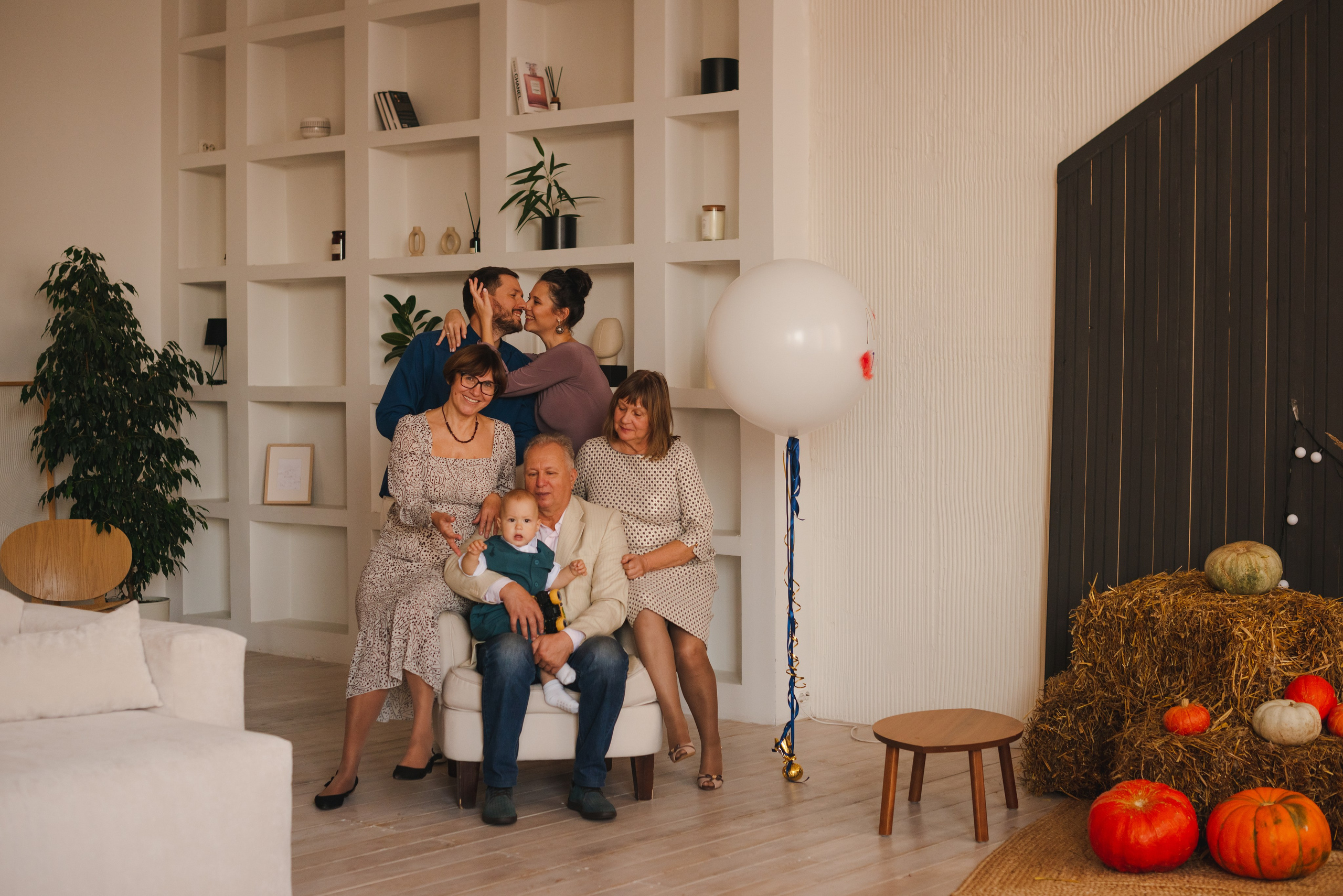 Марсу 1 годик. Семейный фотограф в Красноярске