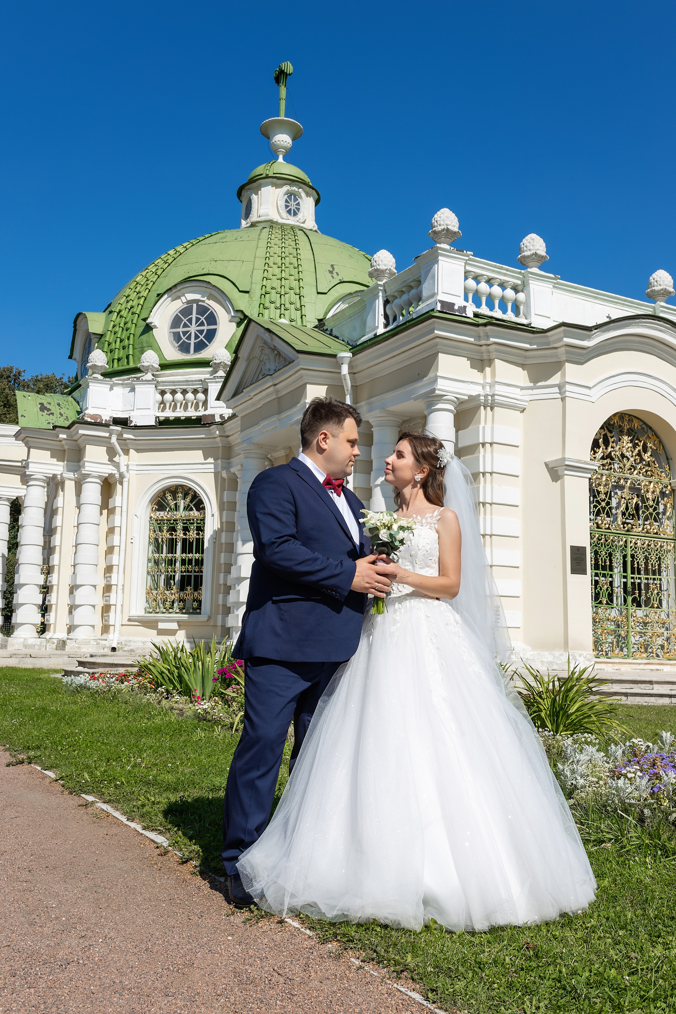 Свадебная фотосессия в парке Кусково. Фотограф в Железнодорожном и Балашихе