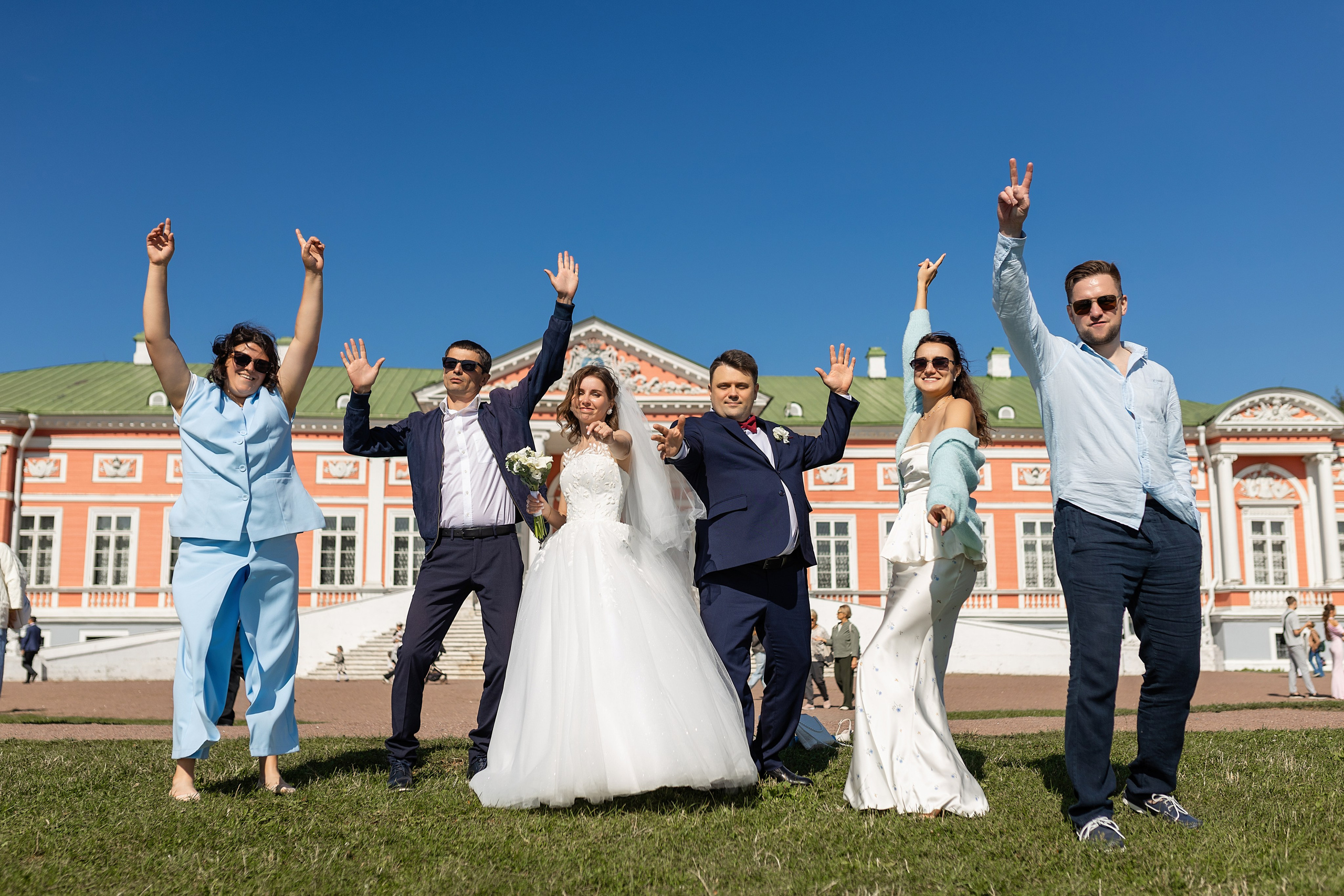Свадебная фотосессия в парке Кусково. Фотограф в Железнодорожном и Балашихе