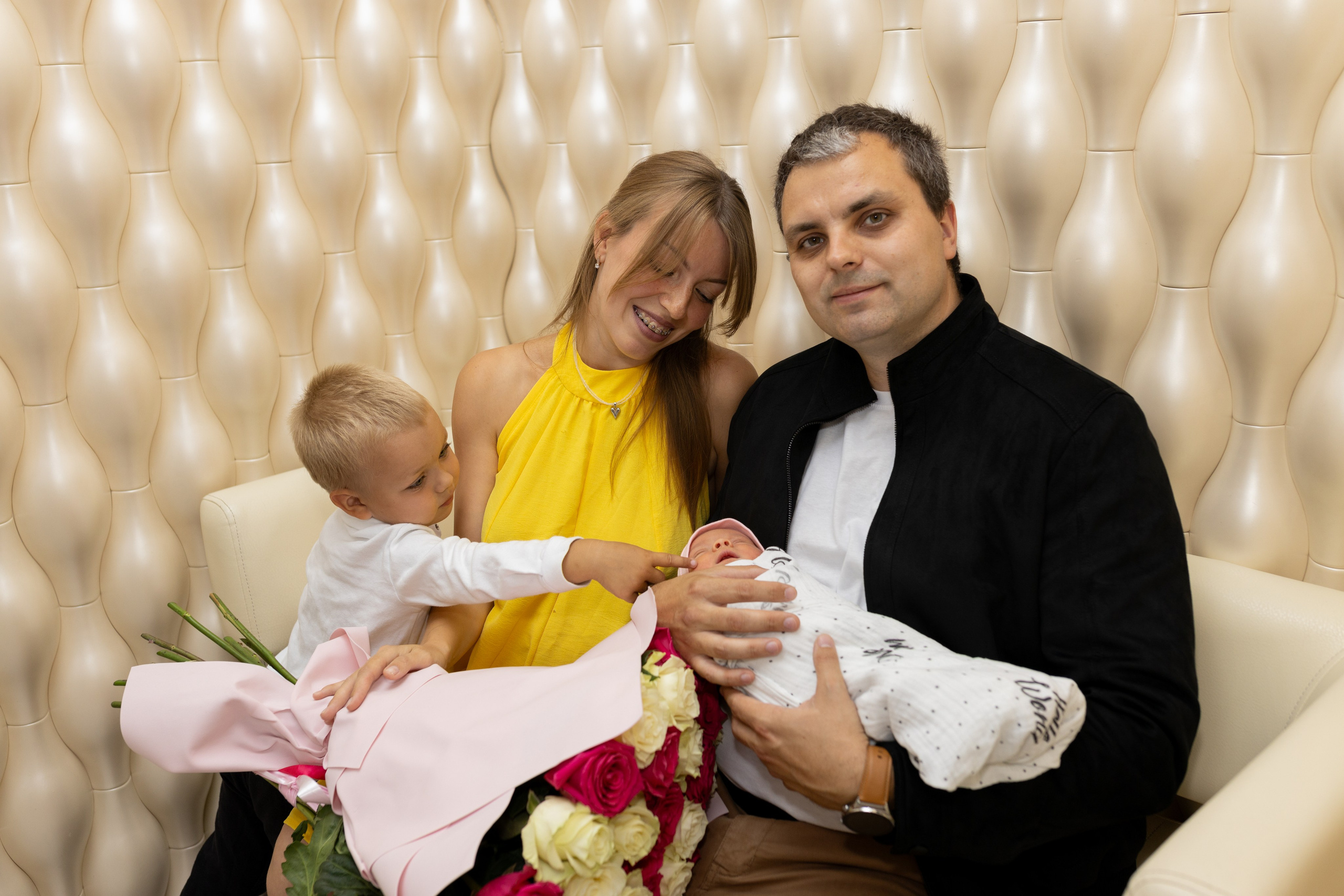 Выписка из роддома. Фотограф в Железнодорожном и Балашихе