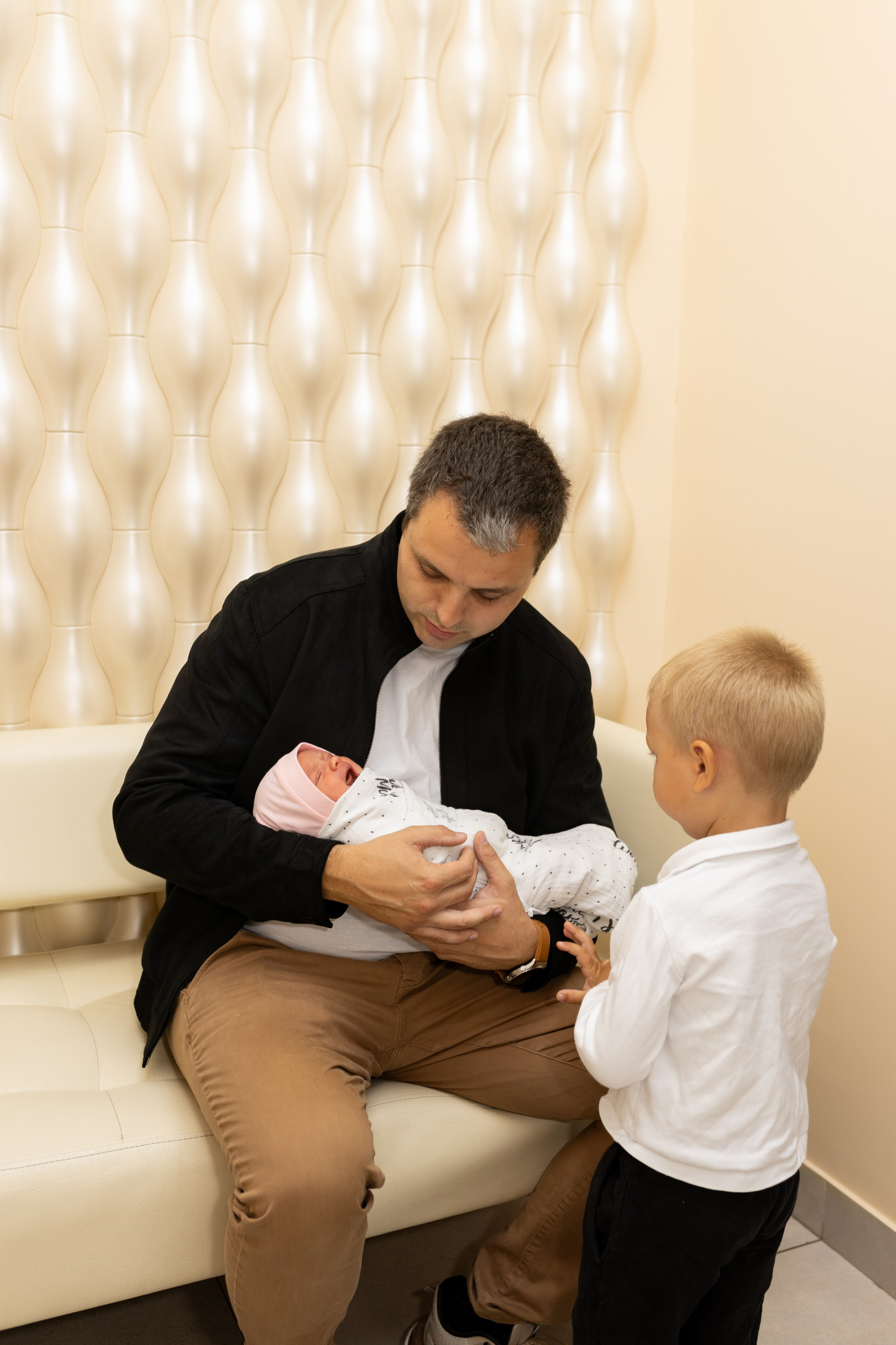 Выписка из роддома. Фотограф в Железнодорожном и Балашихе