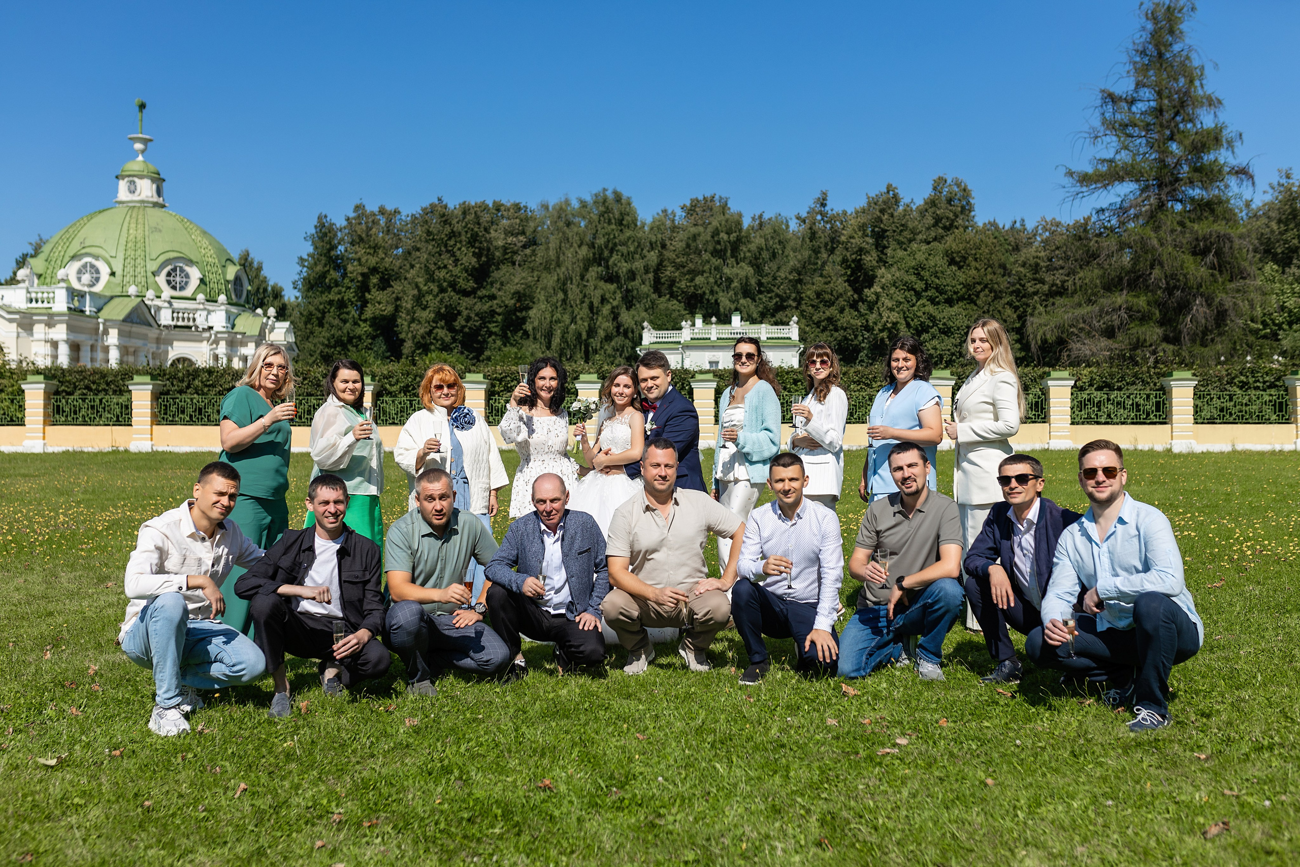 Свадебная фотосессия в парке Кусково. Фотограф в Железнодорожном и Балашихе