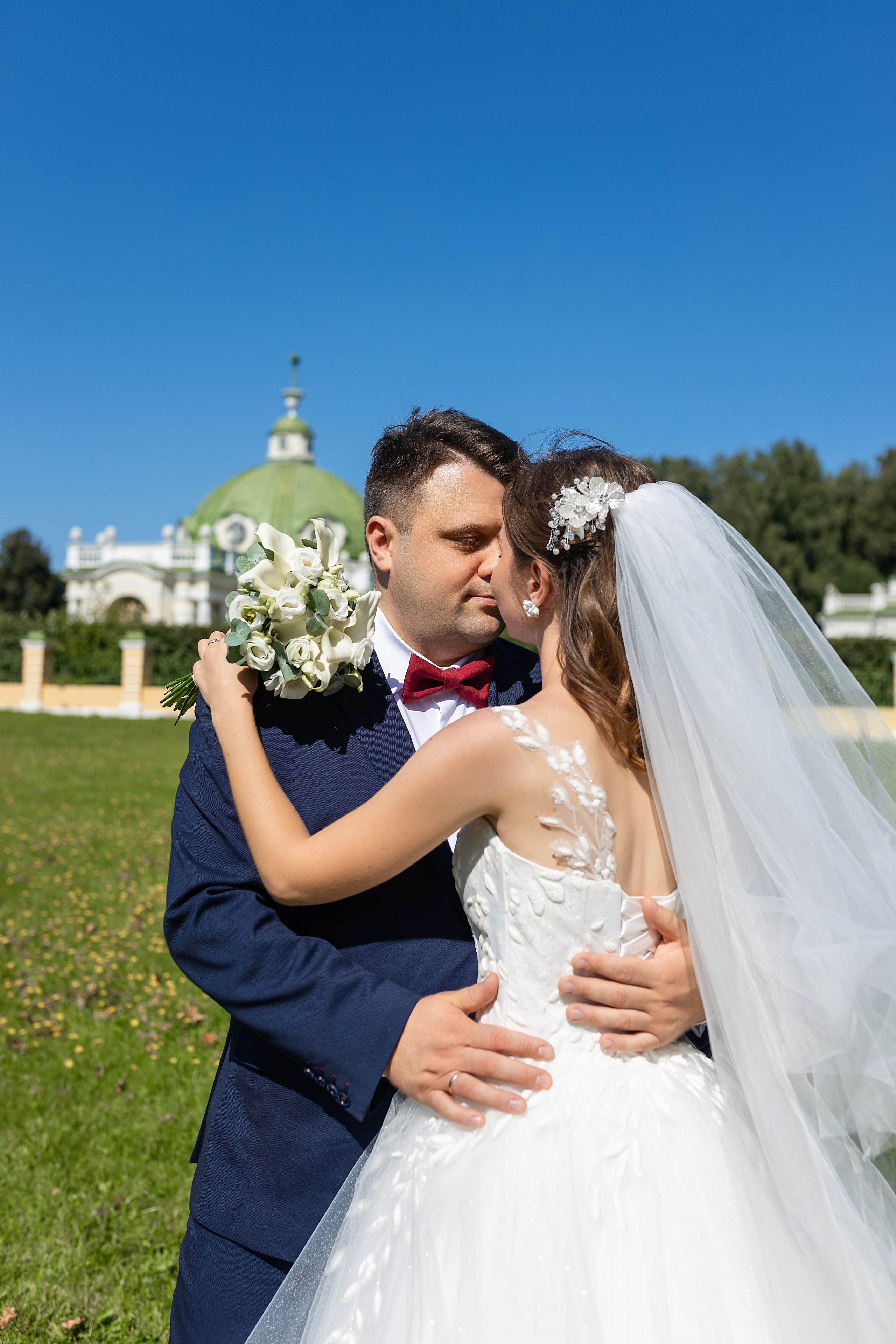 Свадебная фотосессия в парке Кусково. Фотограф в Железнодорожном и Балашихе