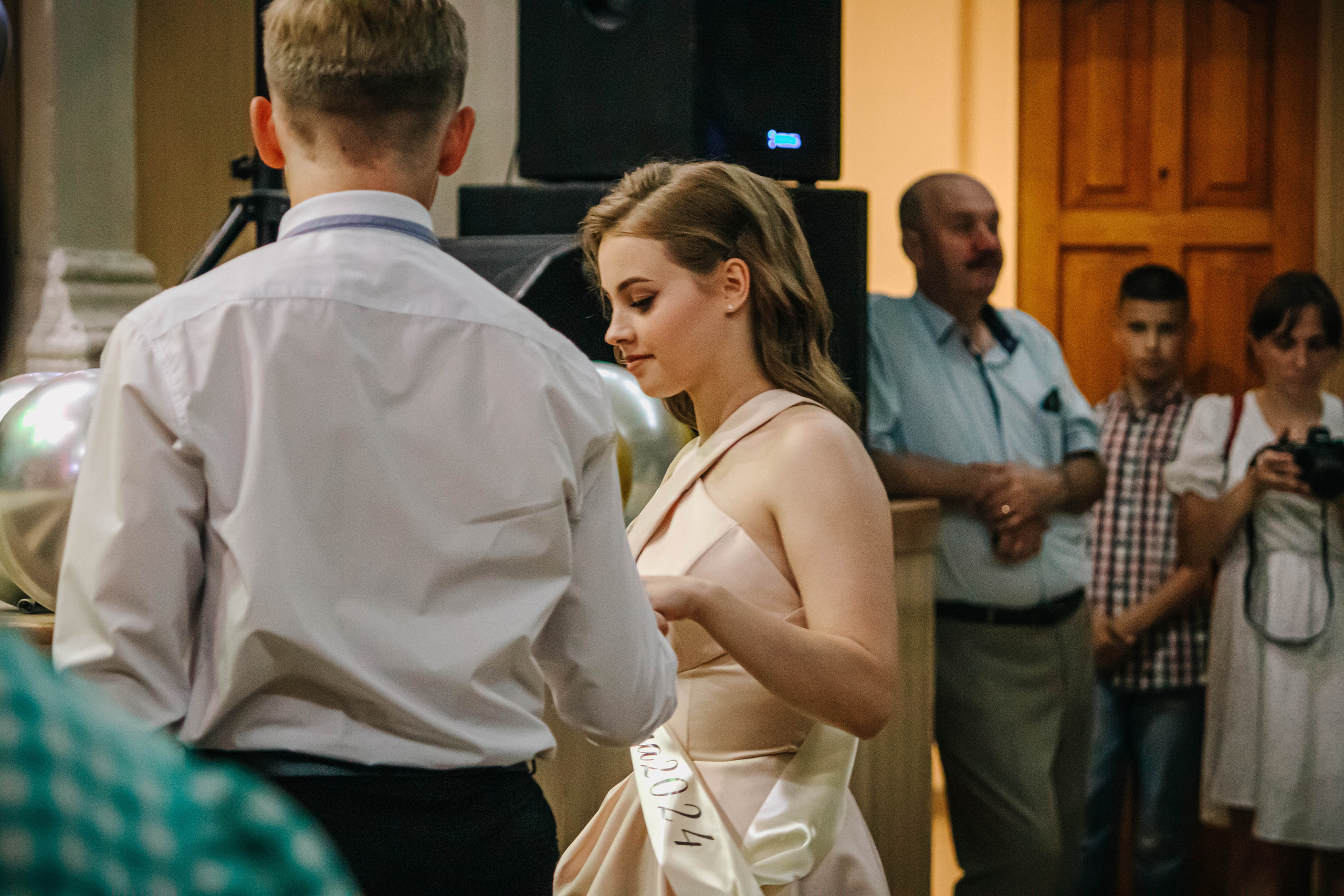 Выпускной 11 классов 2024 Невель. Фотограф Дарья Маташкова