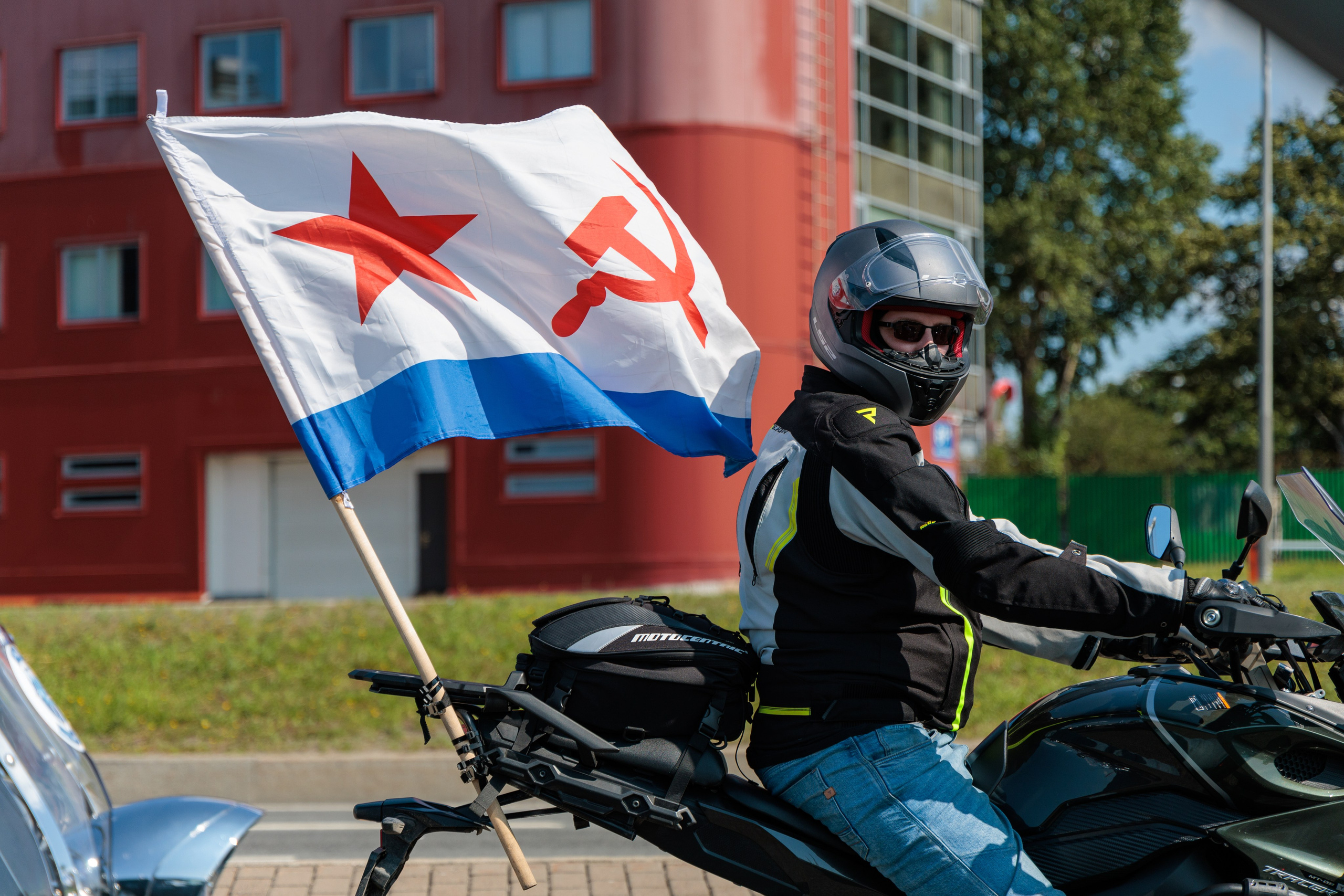 День ВМФ с мотоклубом 28.08.24. Репортажный фотограф Санкт-Петербург | Роман Карбышев