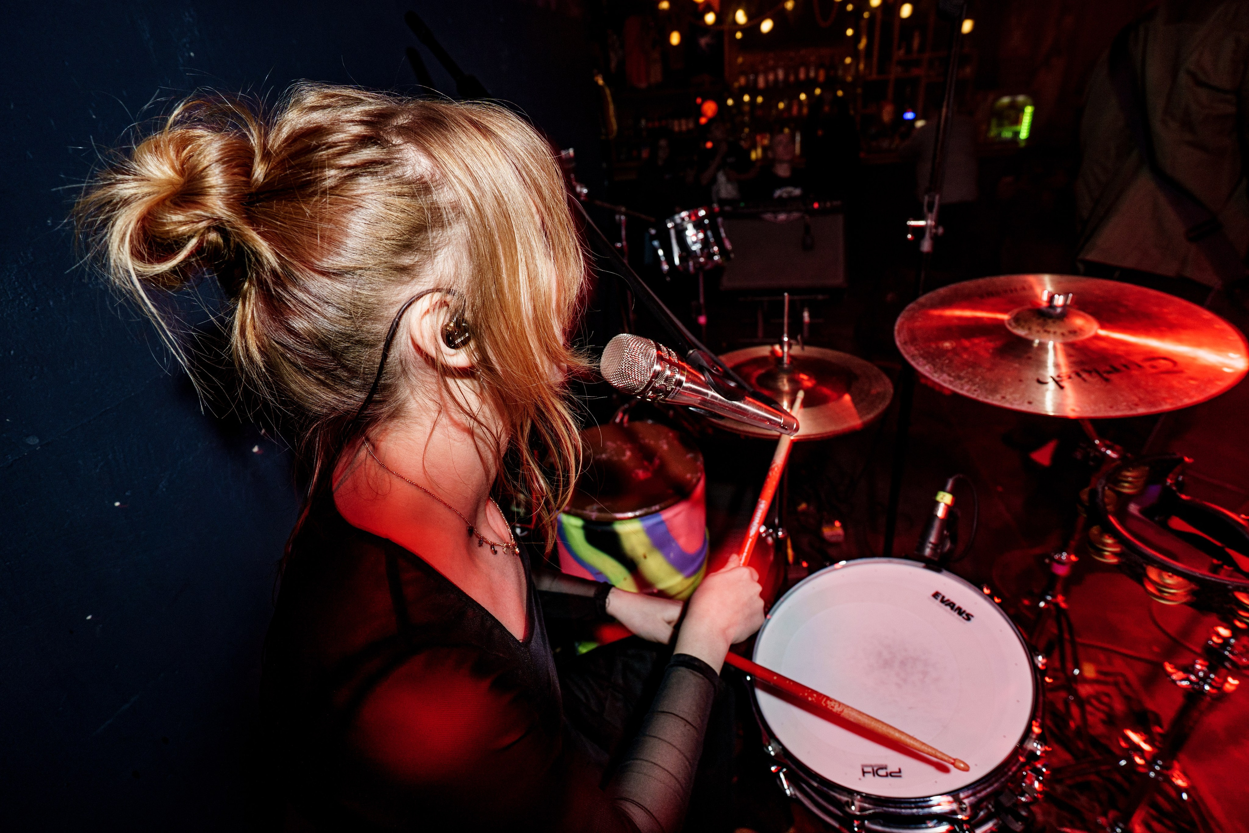 Inside the Rain|Ласточка. Концертный и репортажный фотограф в Санкт-Петербурге Слава Пахомов