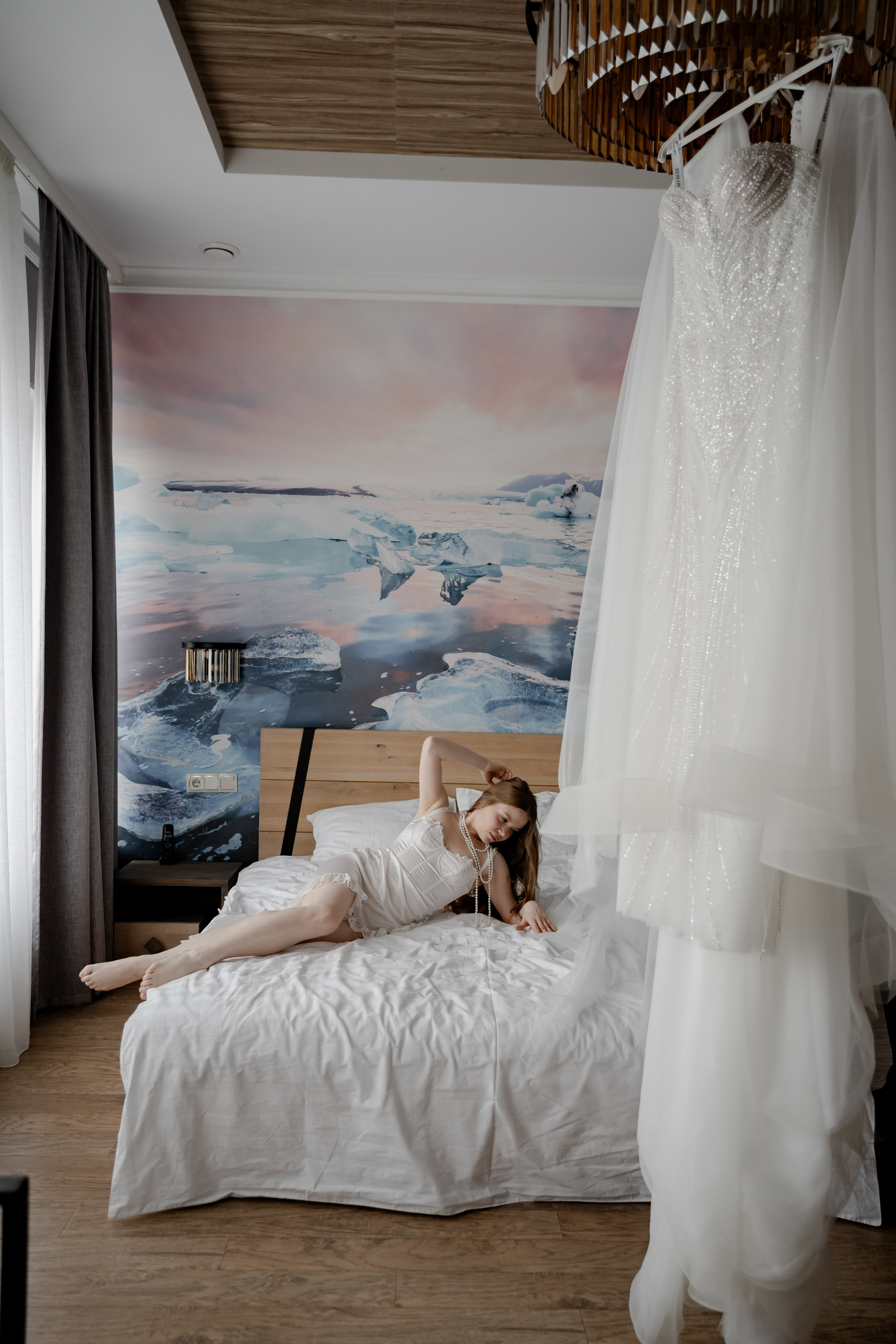 СВАДЕБНАЯ СЬЕМКА СБОРОВ В ОТЕЛЕ И ВЫЕЗД НА ЦЕРЕМОНИЮ (СНЯТО В СИБИРЕ В НИЖНЕВАРТОВСКЕ). Профессиональный фотограф, Санкт-Петербург — Виктория Богомолова