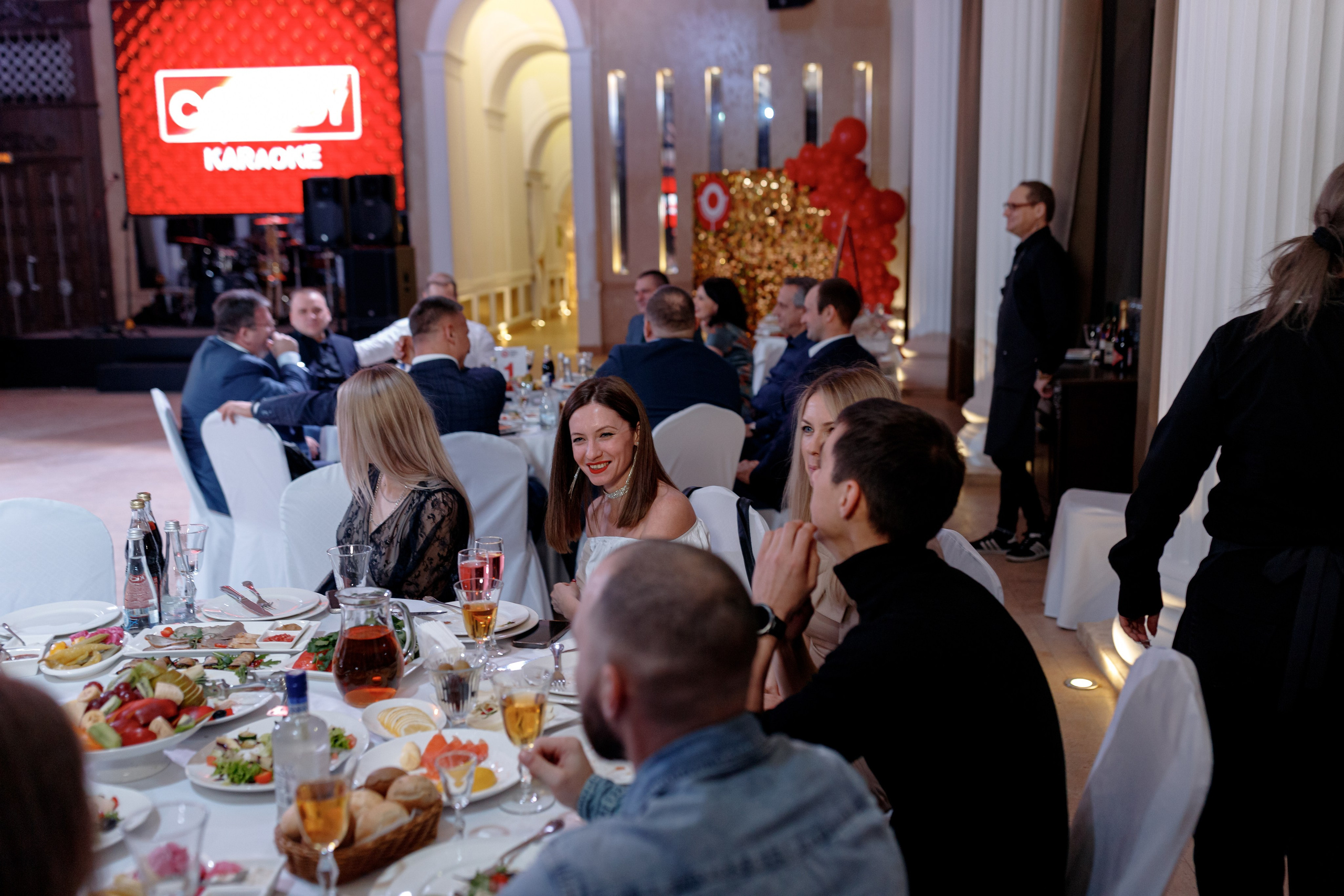 Репортажная фотосъёмка — корпоратив Tele2 2024