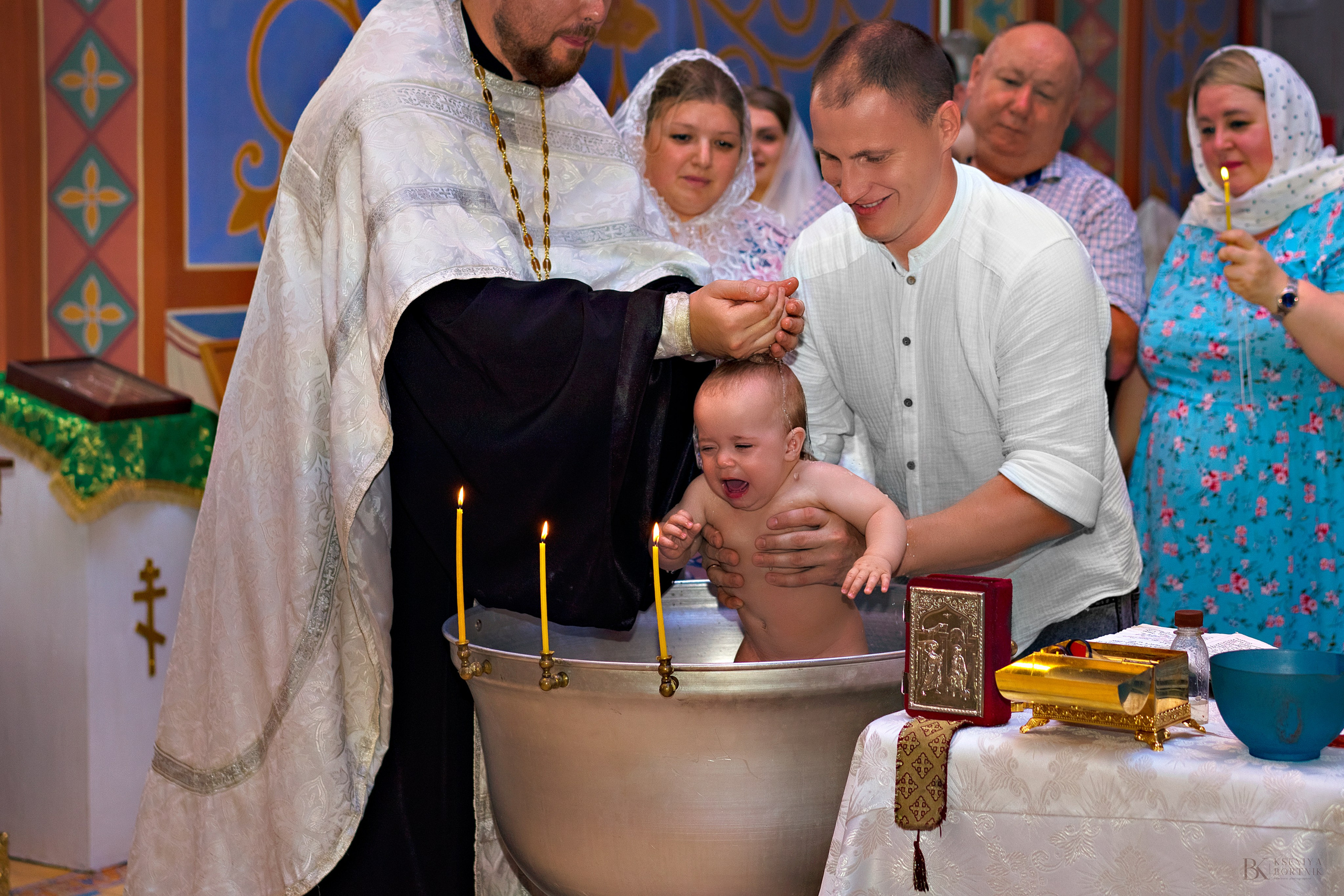 Таинство Крещения. Профессиональный фотограф новорожденных Ксения Бортник