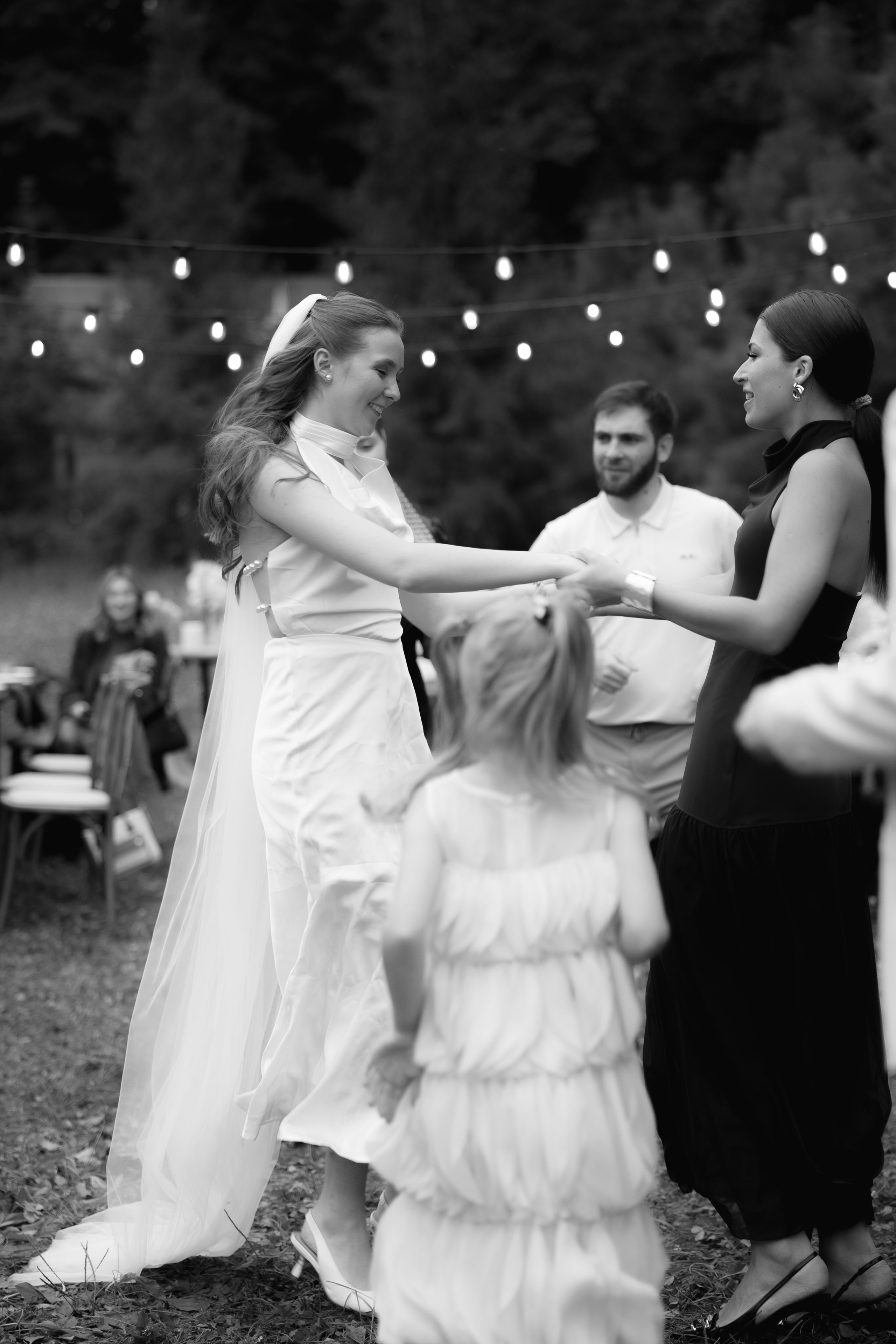 Ирина и Ильнур, камерный ужин под открытым небом. Фотограф любви в городе Казань