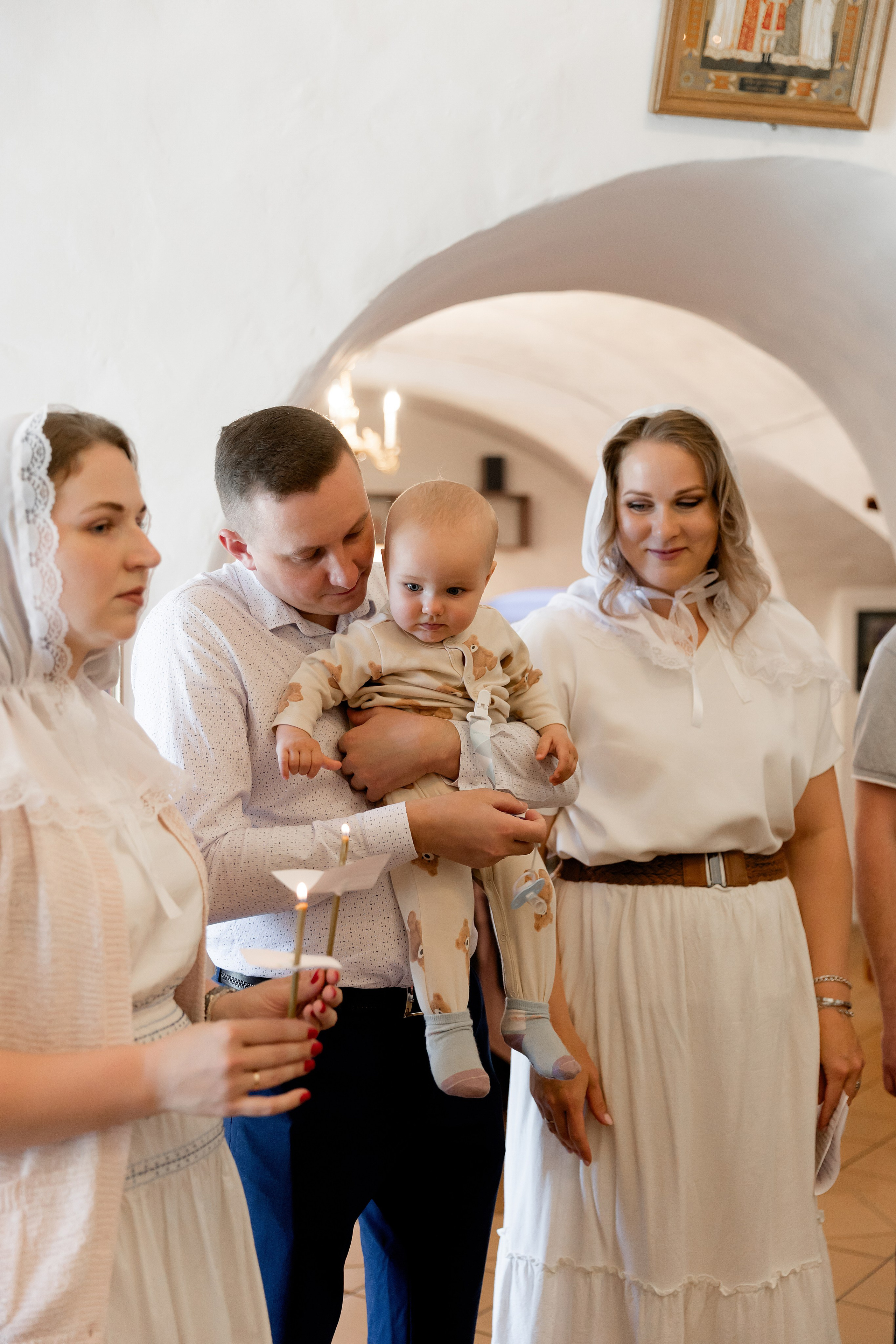 Крещение Мишки в Храме Воскресения Христова со Стадища. Свадебный фотограф в Пскове и Санкт-Петербурге | Анна Голикова