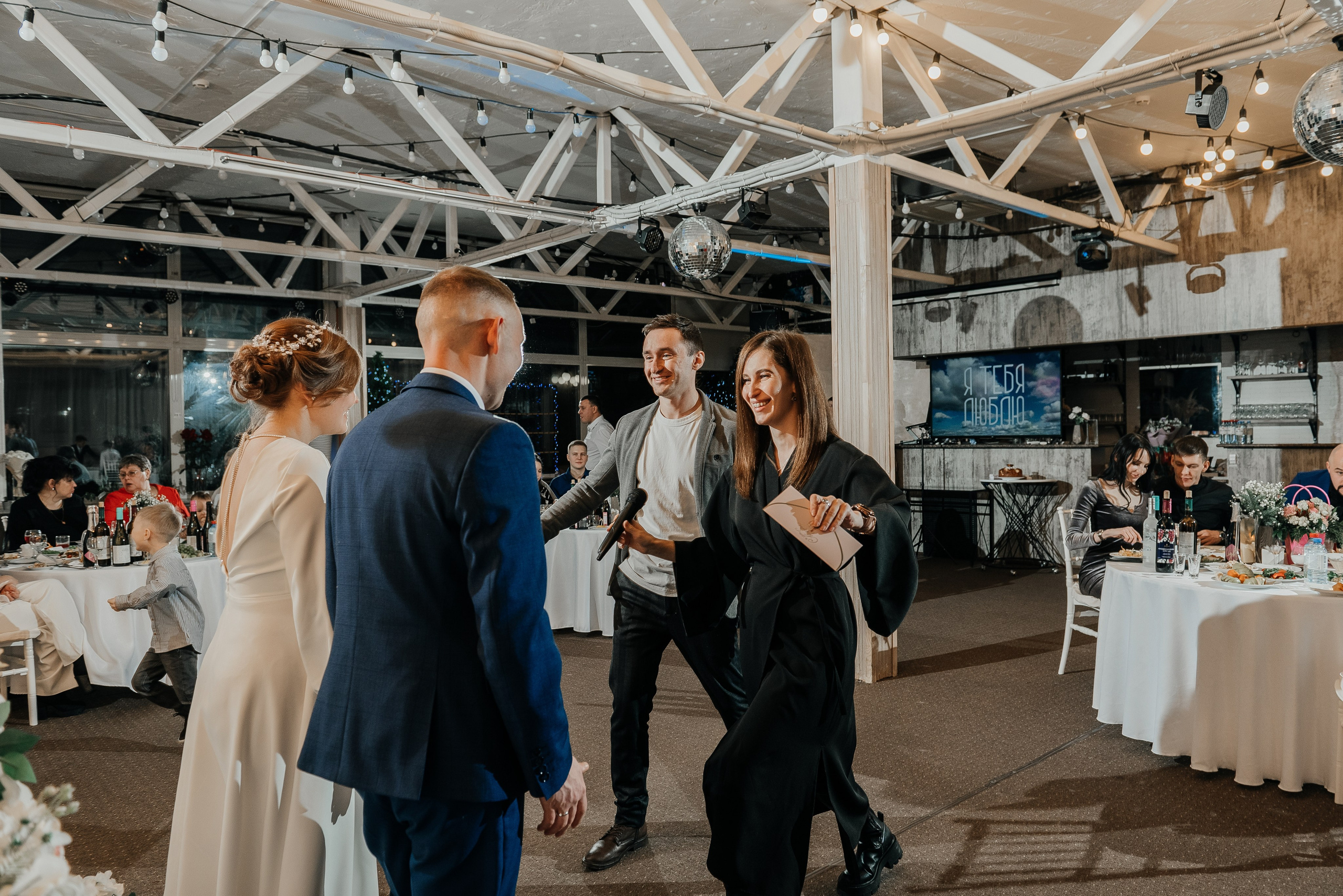 Свадебный фотограф в Екатеринбурге. Свадебная фотосъемка. Свадебный фотограф в Екатеринбурге