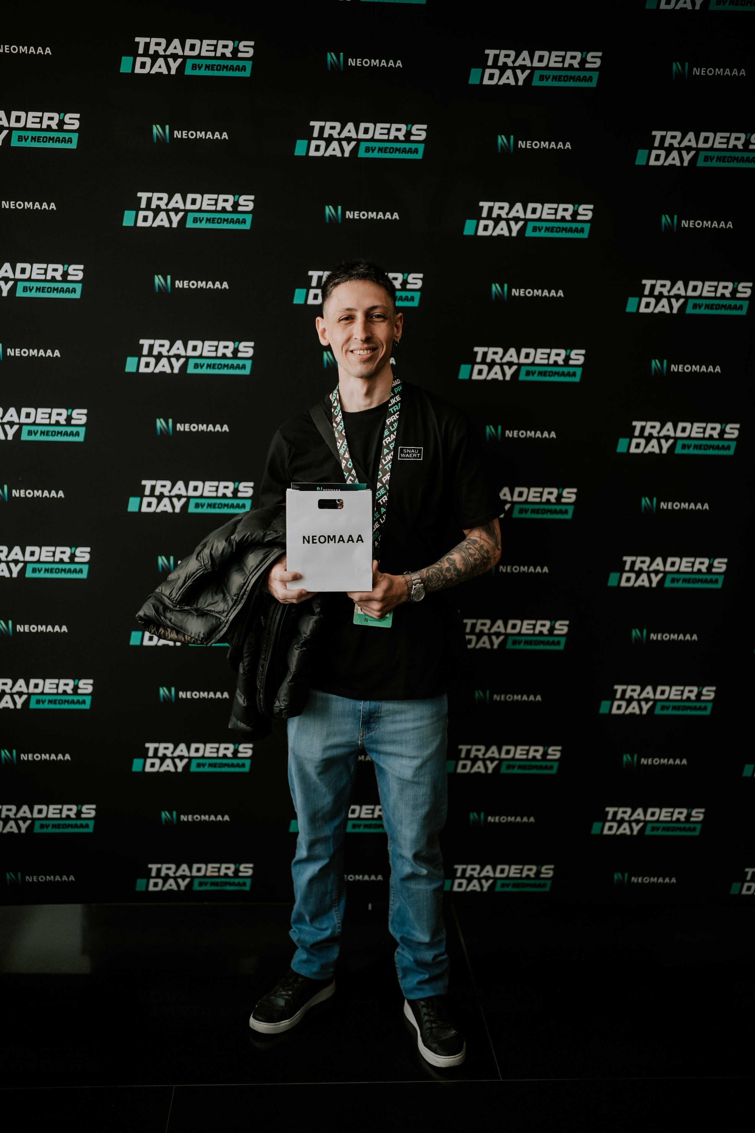 TRADERS DAY By NeomAAA Argentina. NeomAAA Funds Gallery