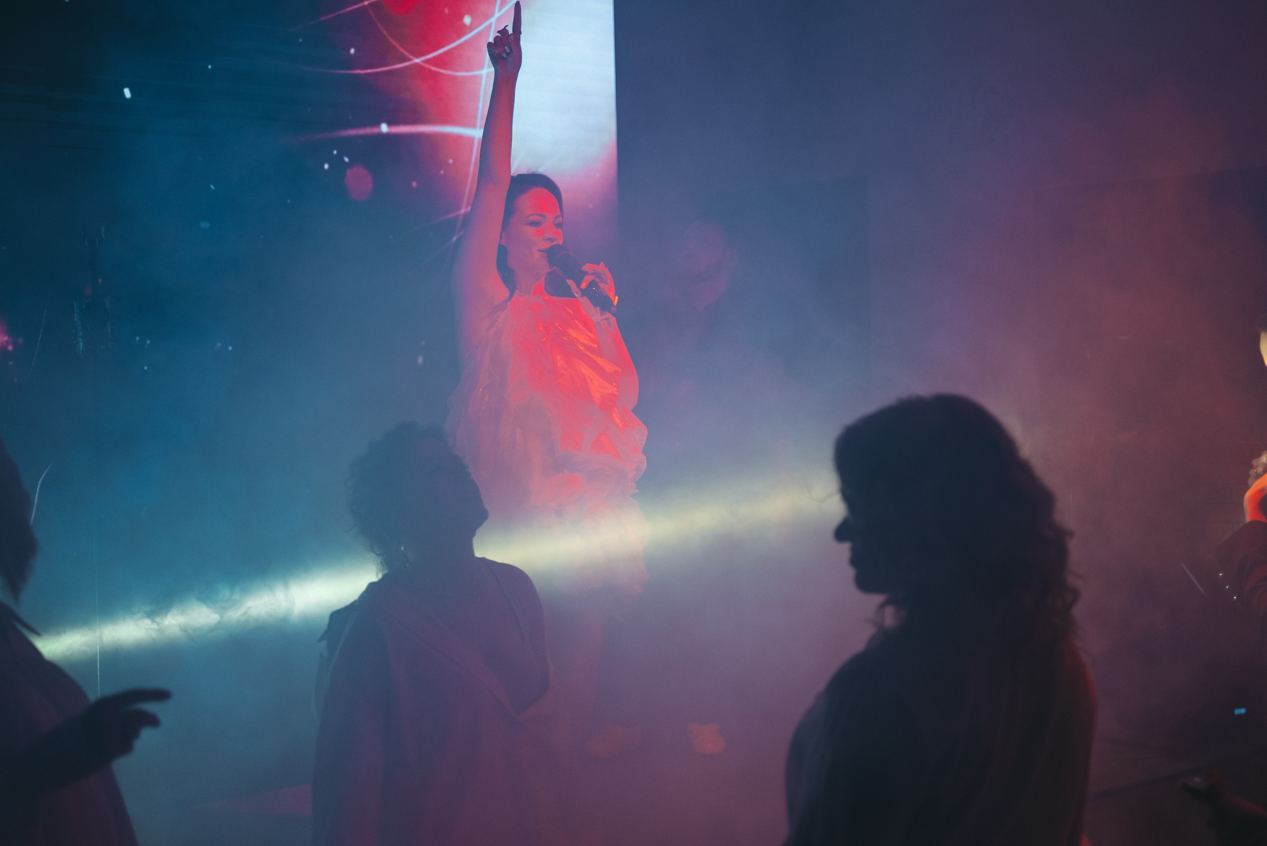 WhiteRoom Pre-wedding. Репортажный и свадебный фотограф в Сургуте