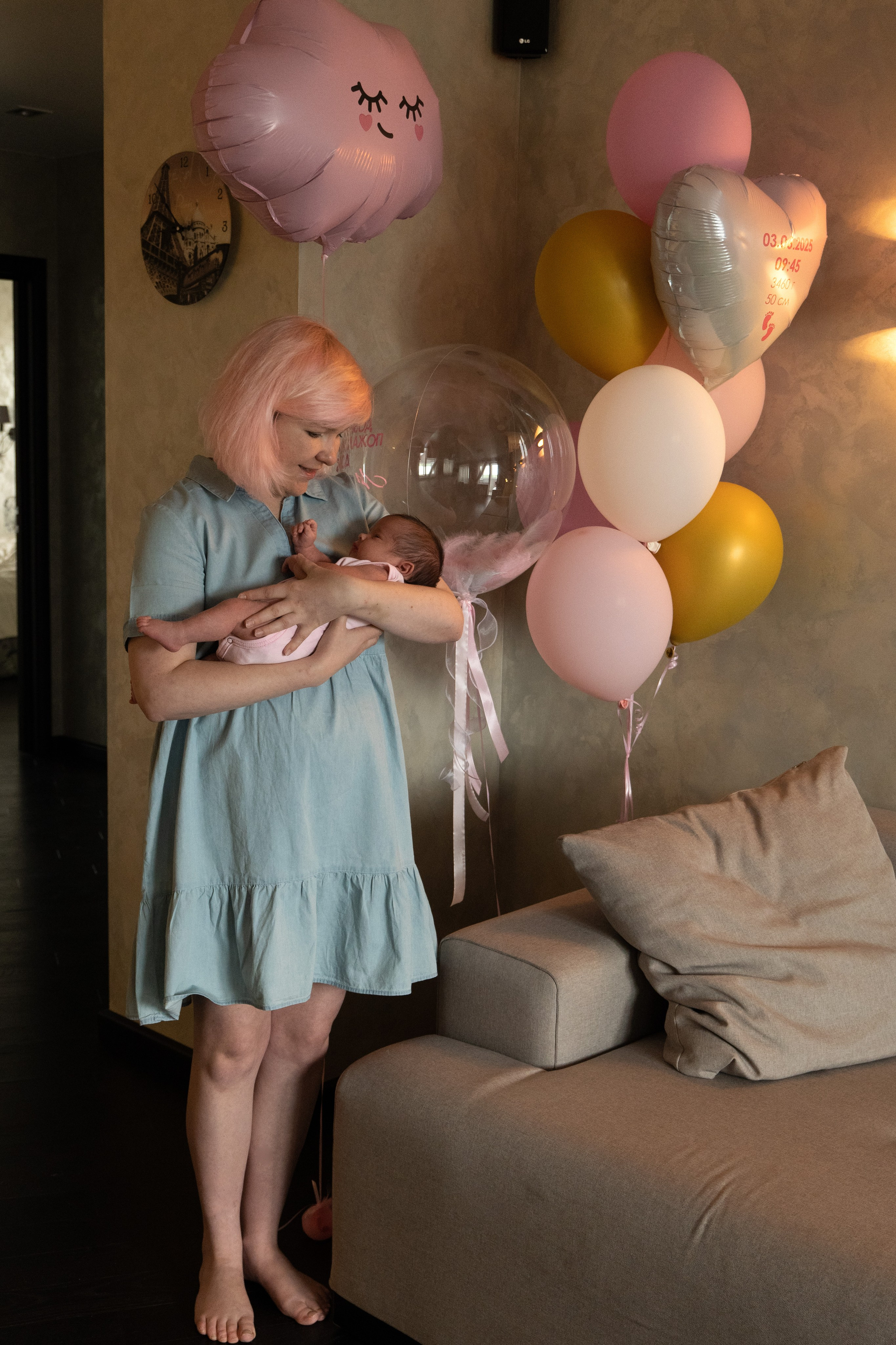 Домашняя фотосессия с новорожденным. Фотограф видеограф Ольга Василевская